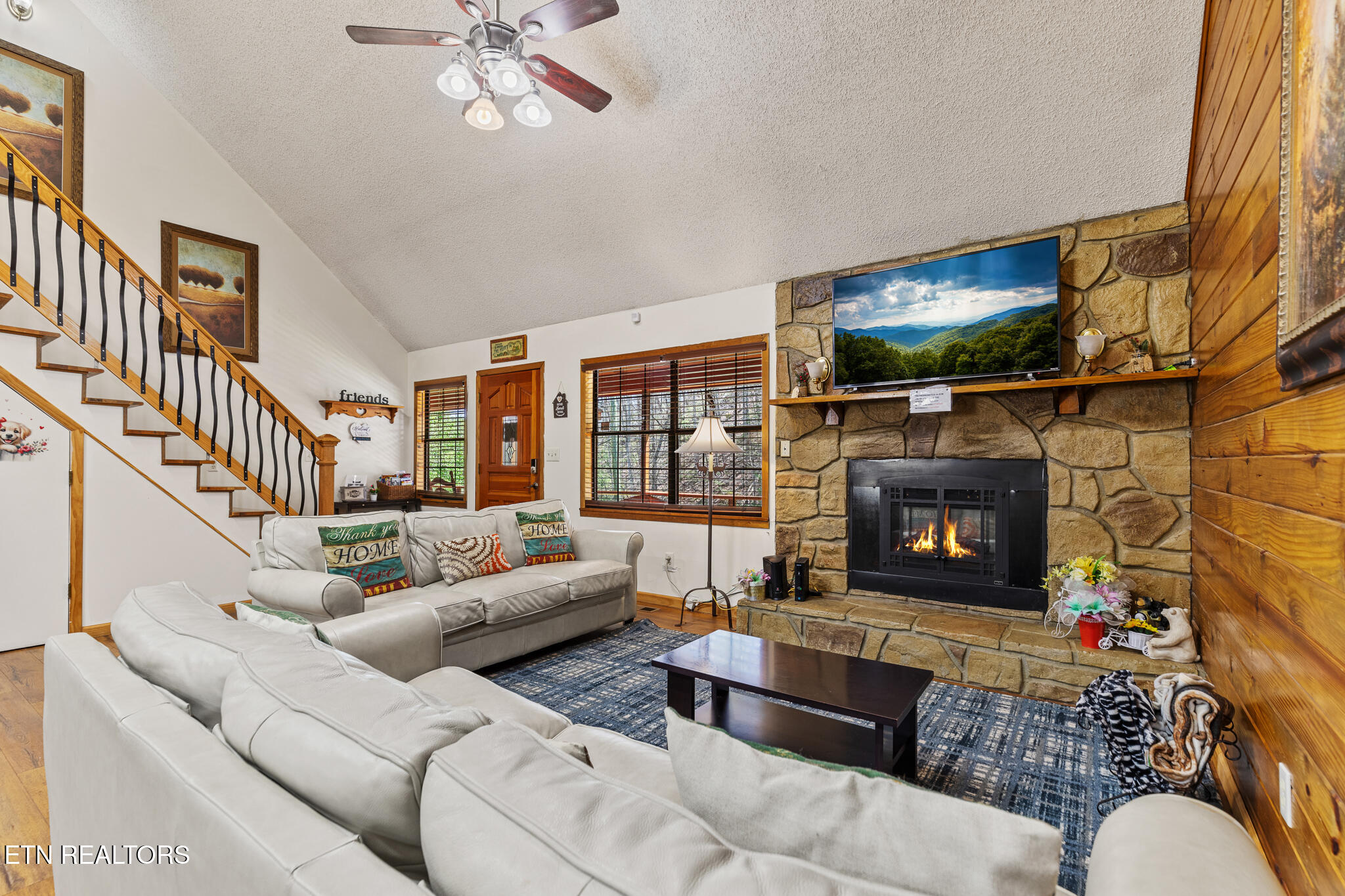 833 Union Hill Drive Sevierville TN 37876
