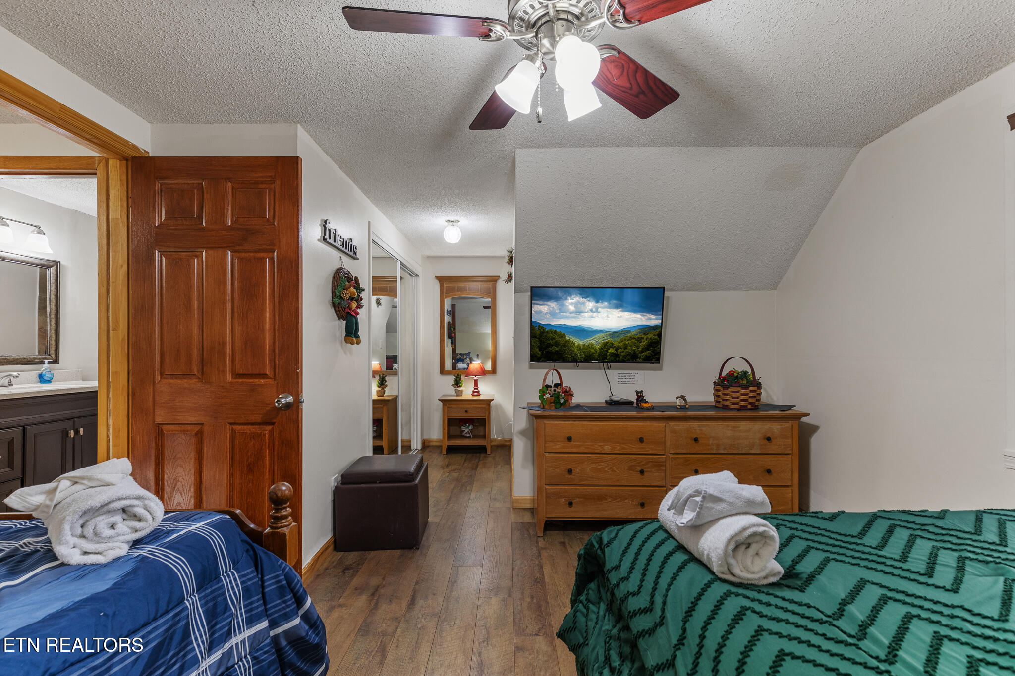 833 Union Hill Drive Sevierville TN 37876
