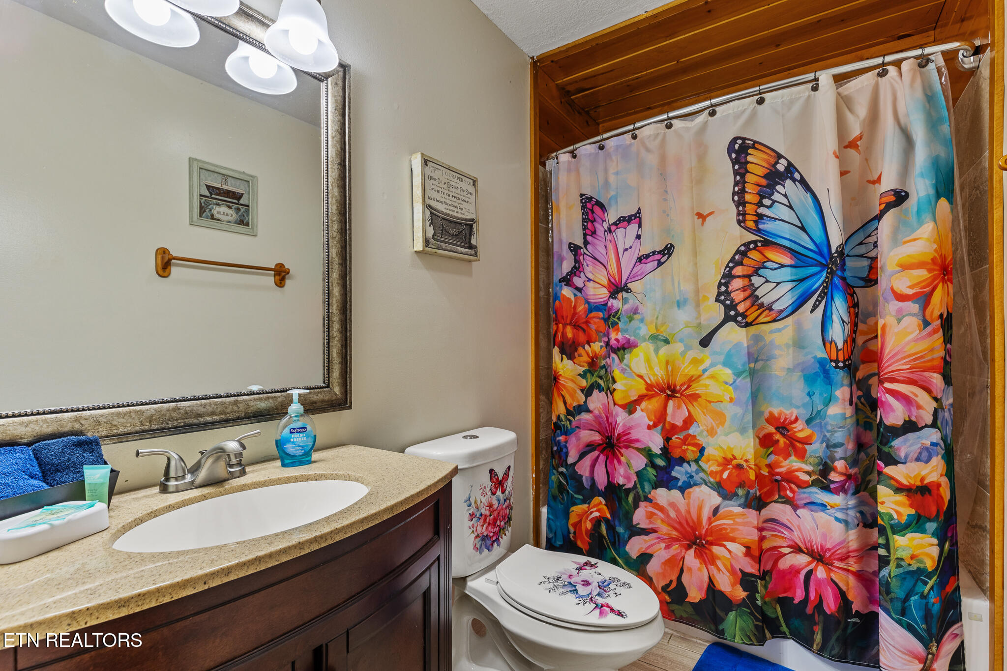 833 Union Hill Drive Sevierville TN 37876