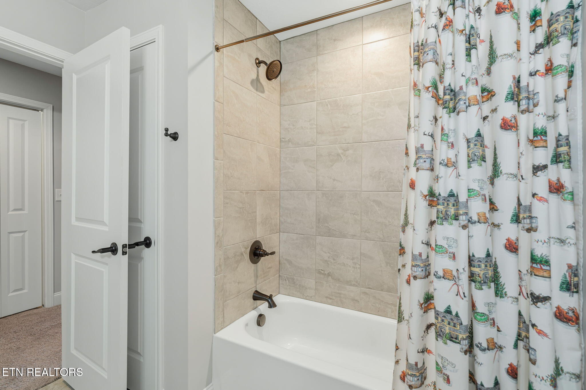 128 Pineberry East Road Oak Ridge TN 37830