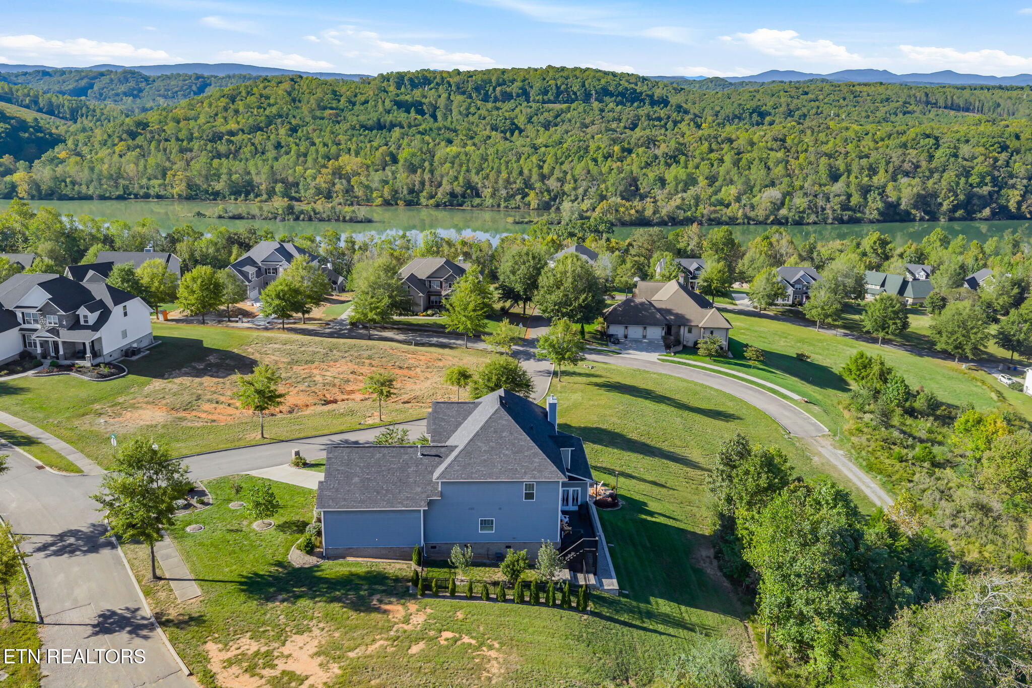 128 Pineberry East Road Oak Ridge TN 37830