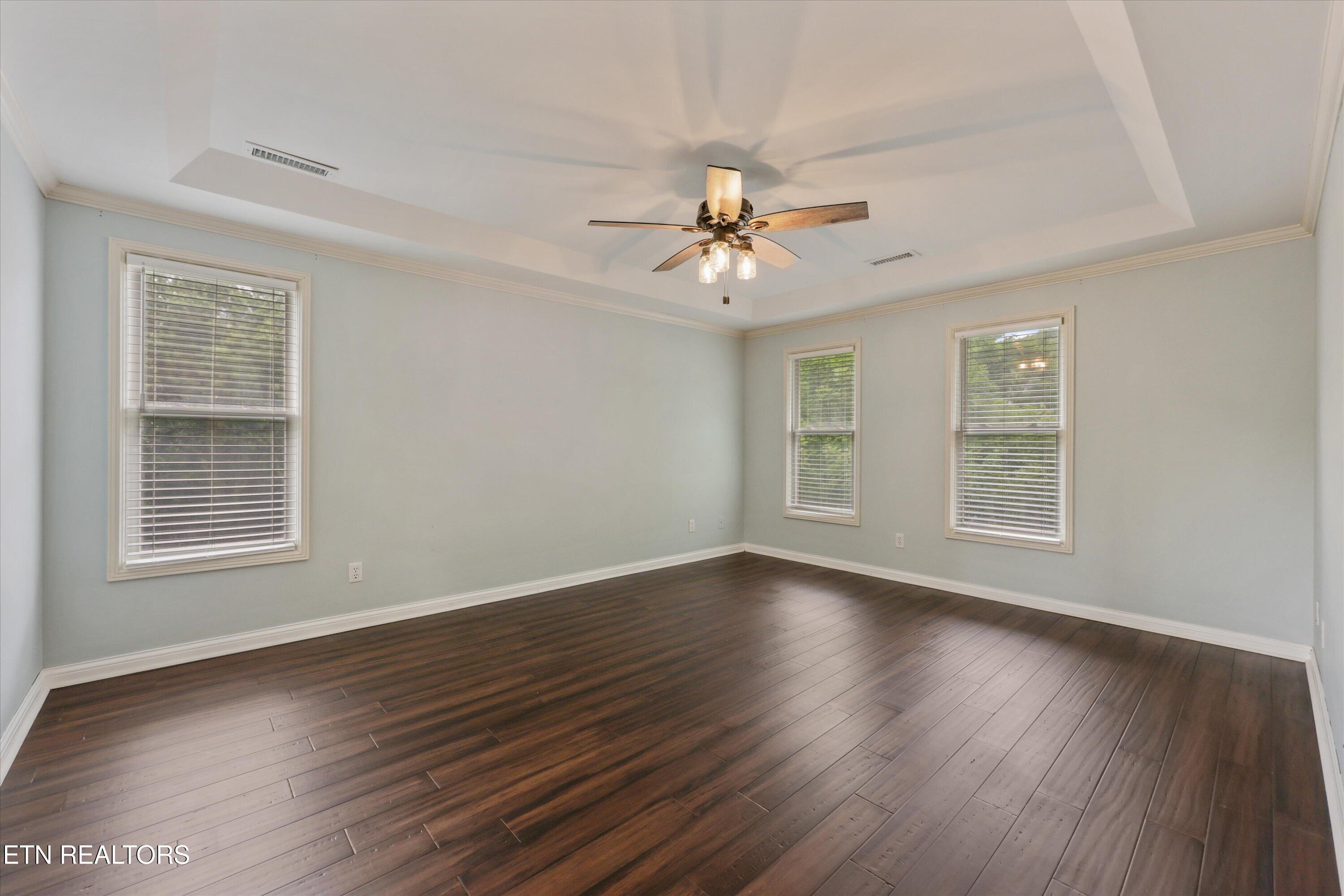 16 Radcliff Terrace Oak Ridge TN 37830