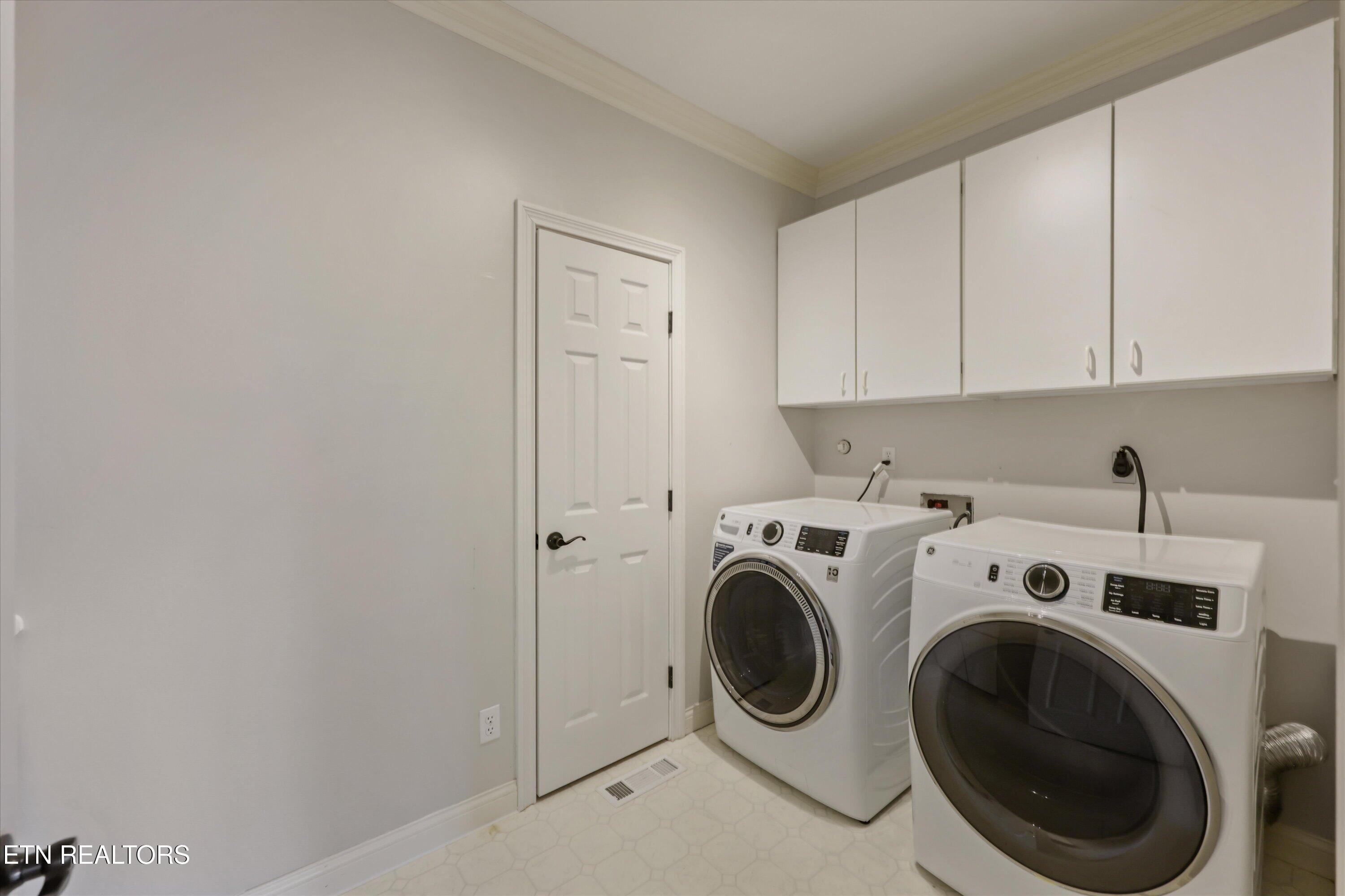 16 Radcliff Terrace Oak Ridge TN 37830