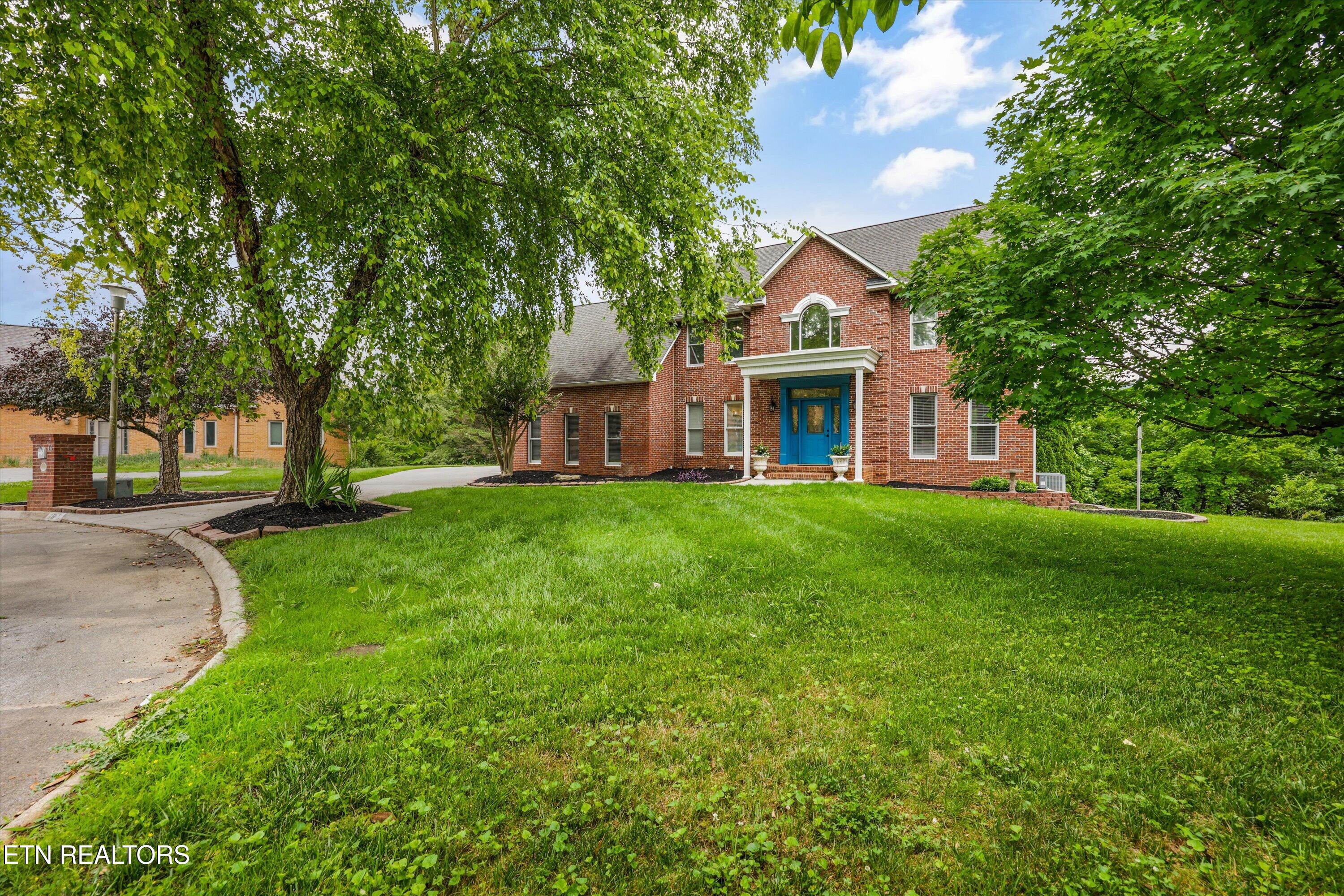 16 Radcliff Terrace Oak Ridge TN 37830