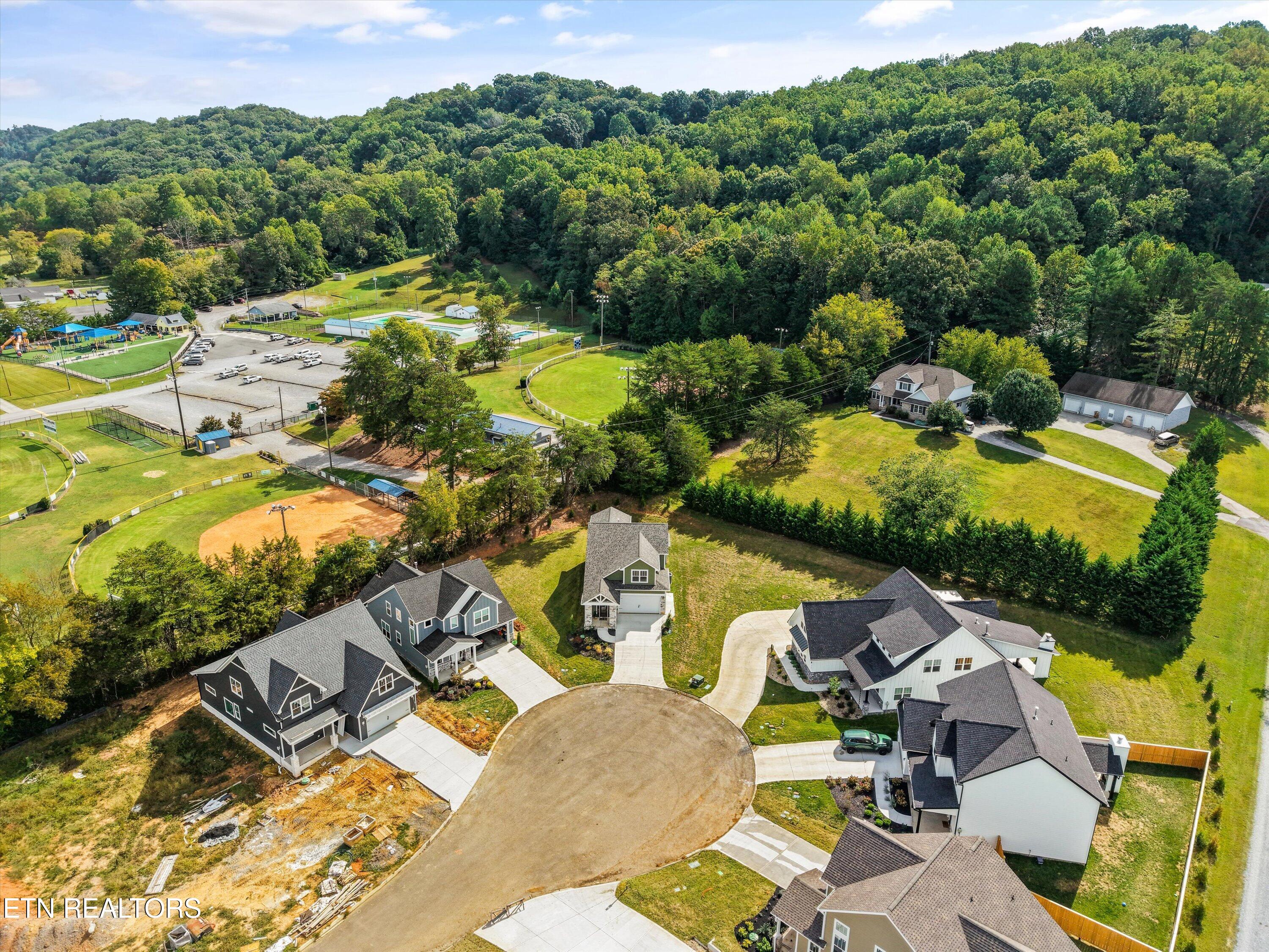 6704 Orange Petal Lane Knoxville TN 37931
