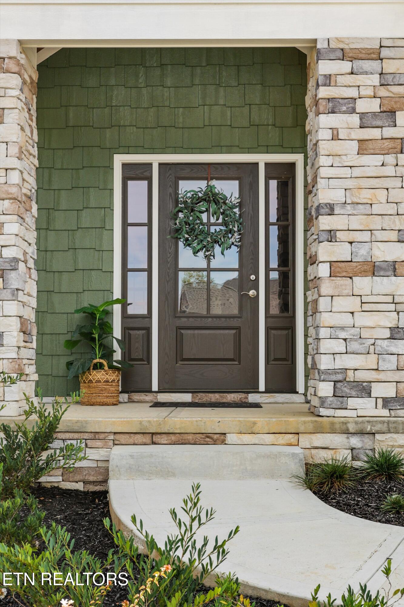 6704 Orange Petal Lane Knoxville TN 37931