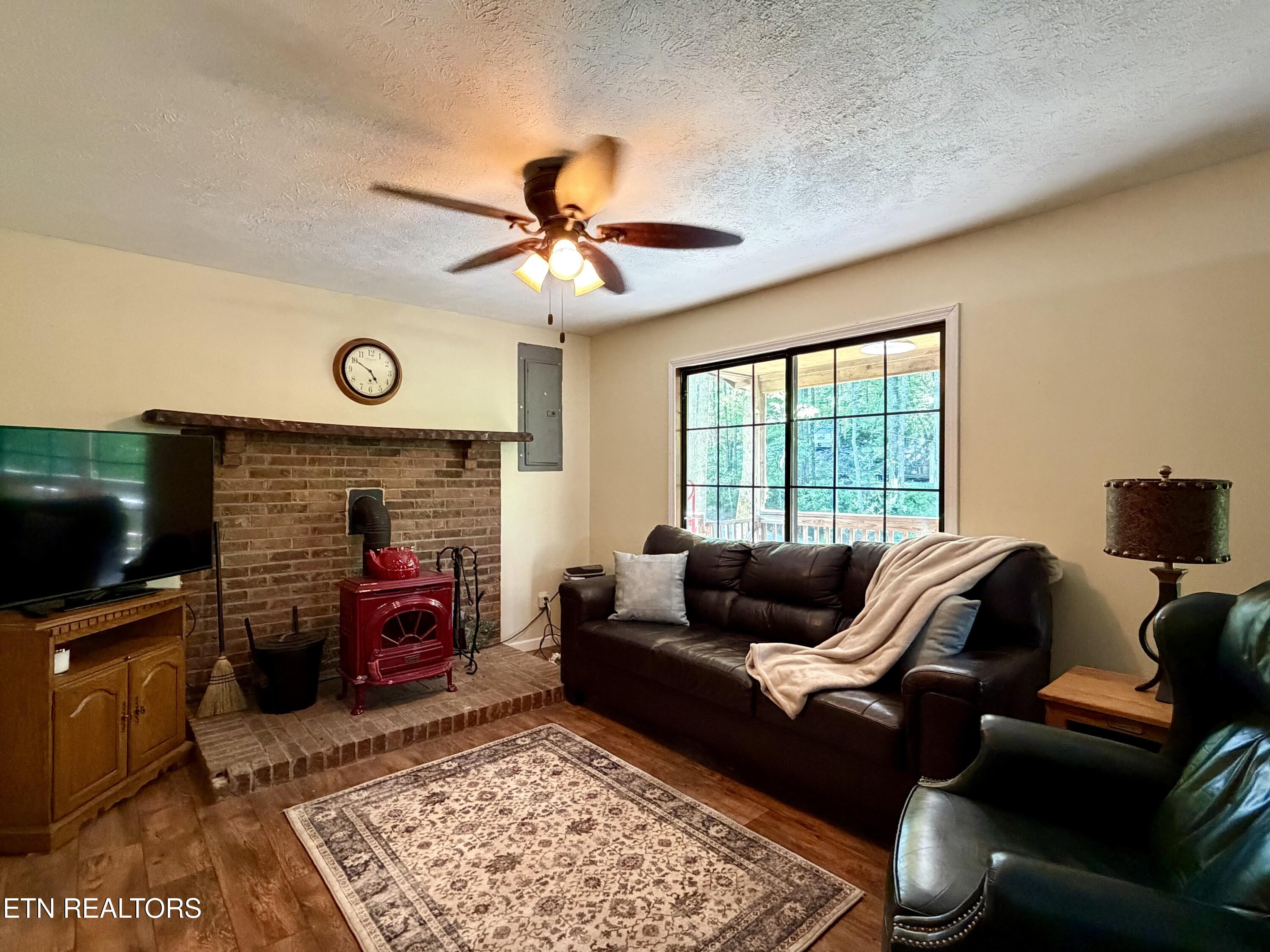 110 Laguna Vista Drive Caryville TN 37714