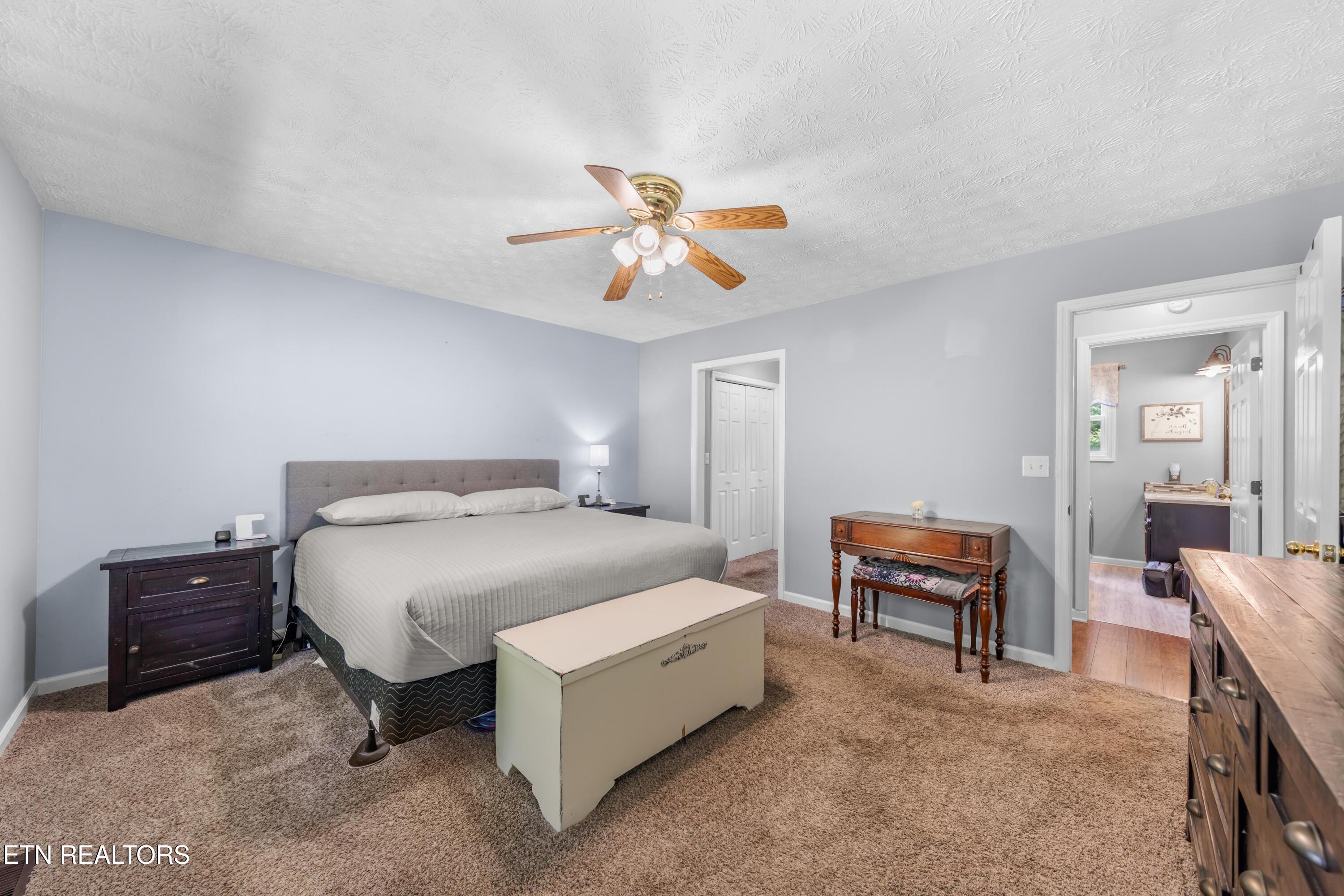 355 Eagle Bluff Road Jacksboro TN 37757