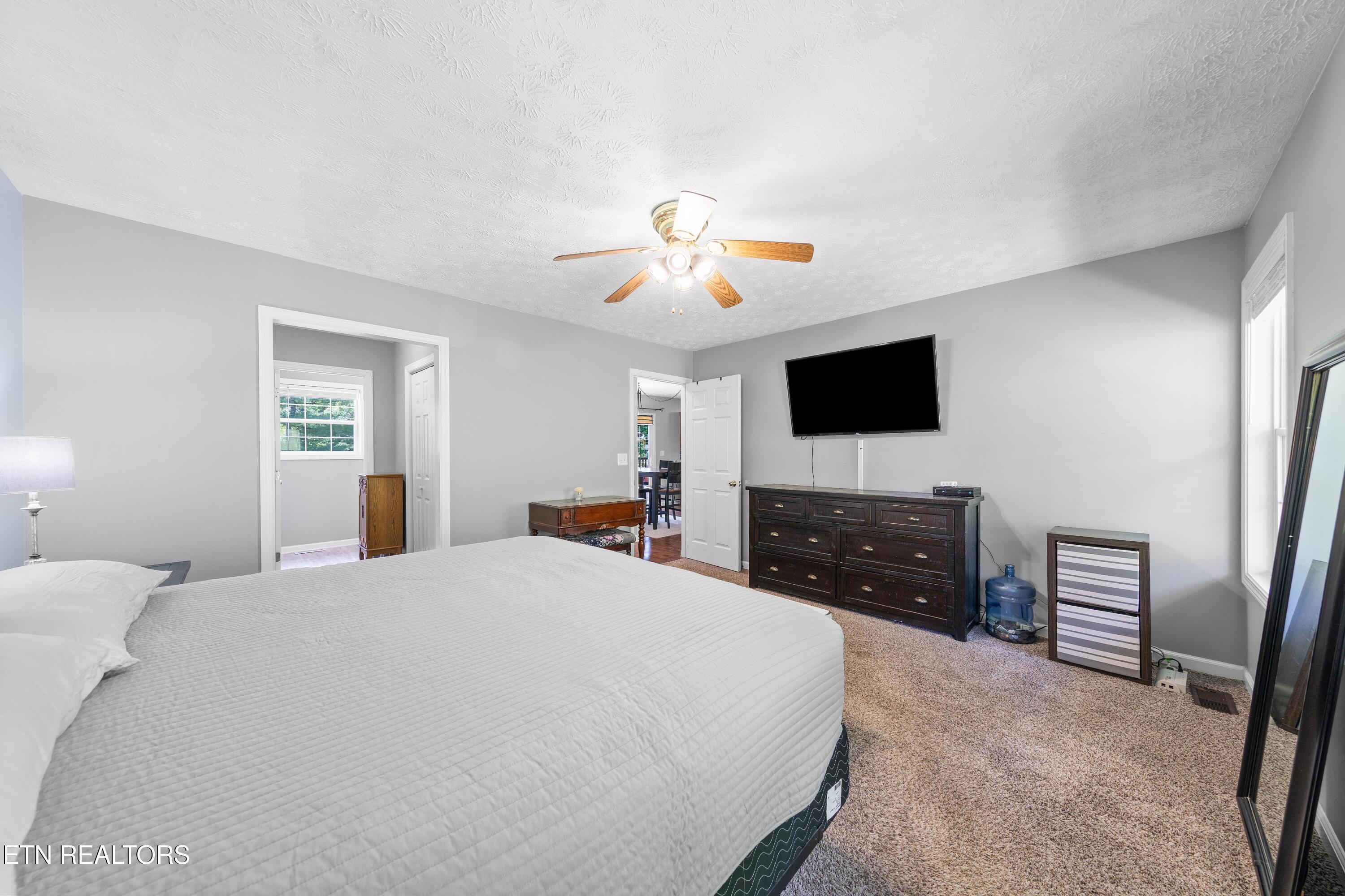 355 Eagle Bluff Road Jacksboro TN 37757
