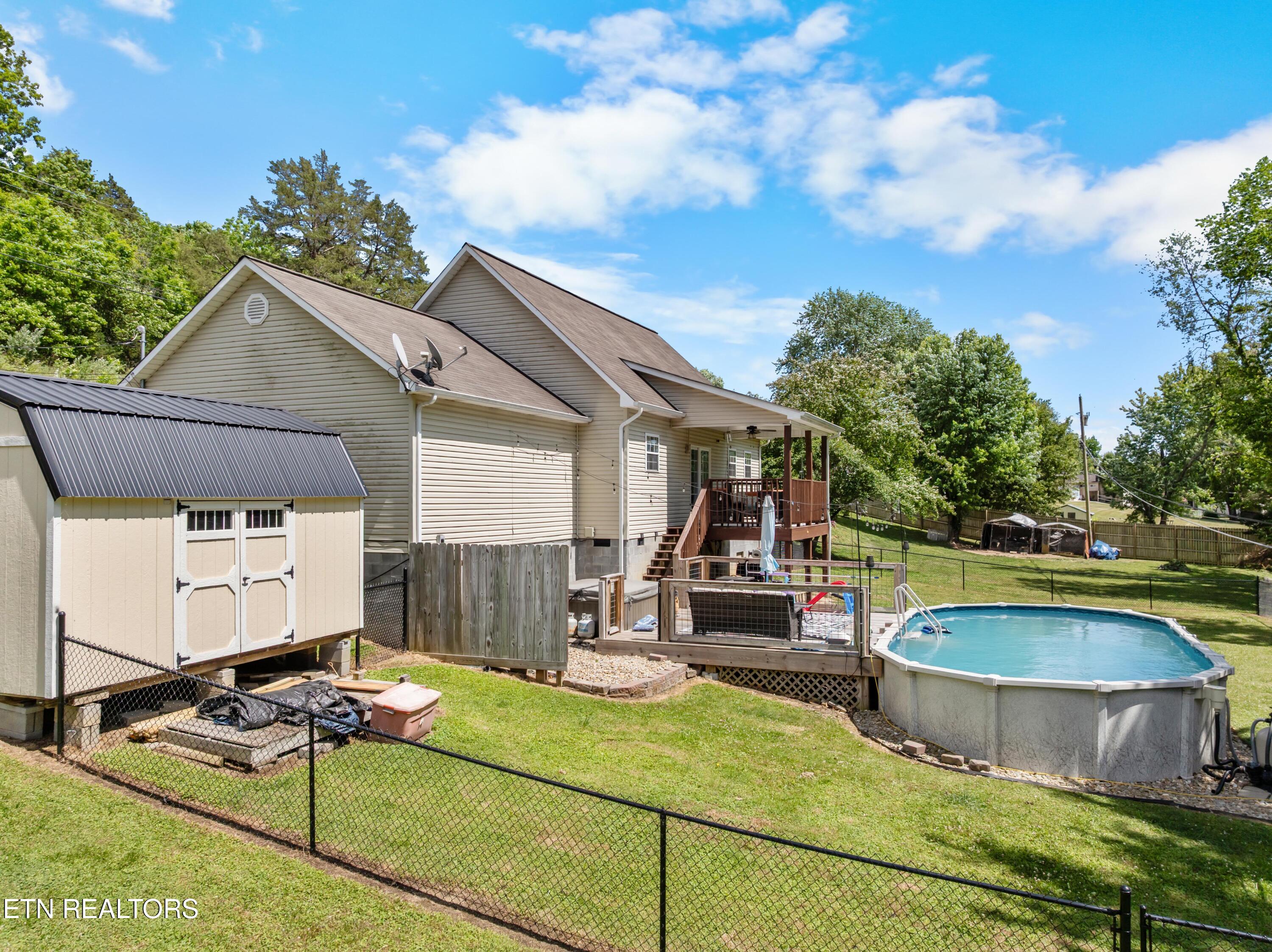 355 Eagle Bluff Road Jacksboro TN 37757