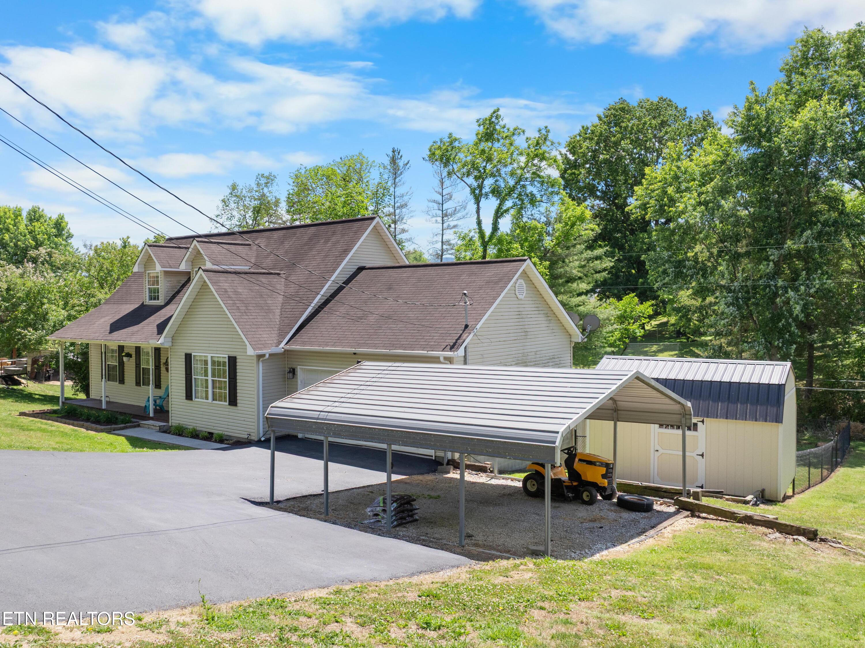 355 Eagle Bluff Road Jacksboro TN 37757