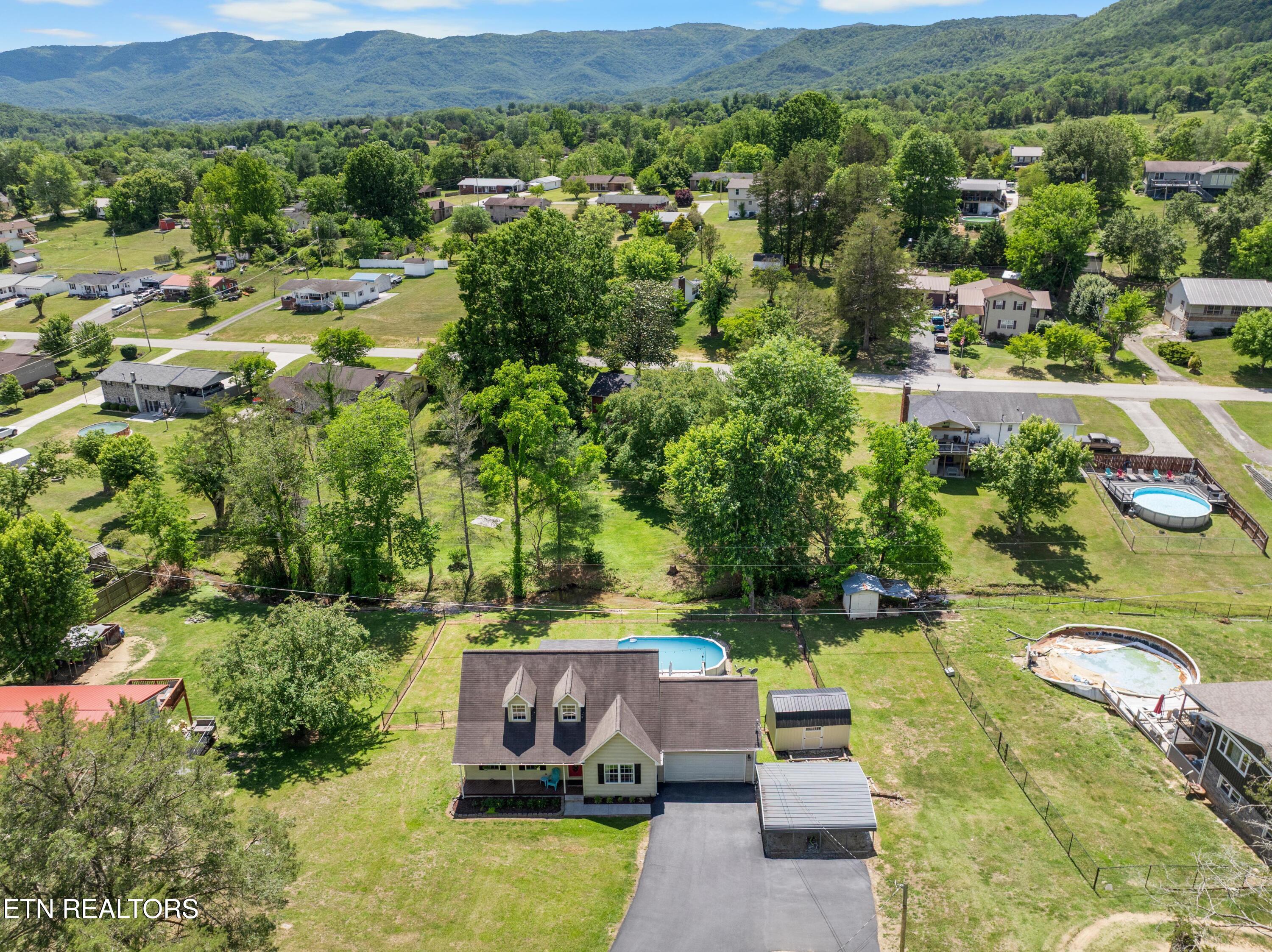 355 Eagle Bluff Road Jacksboro TN 37757