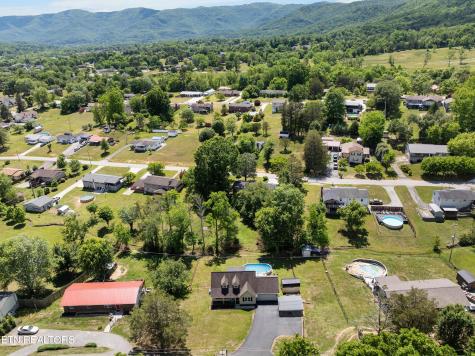 355 Eagle Bluff Road Jacksboro TN 37757