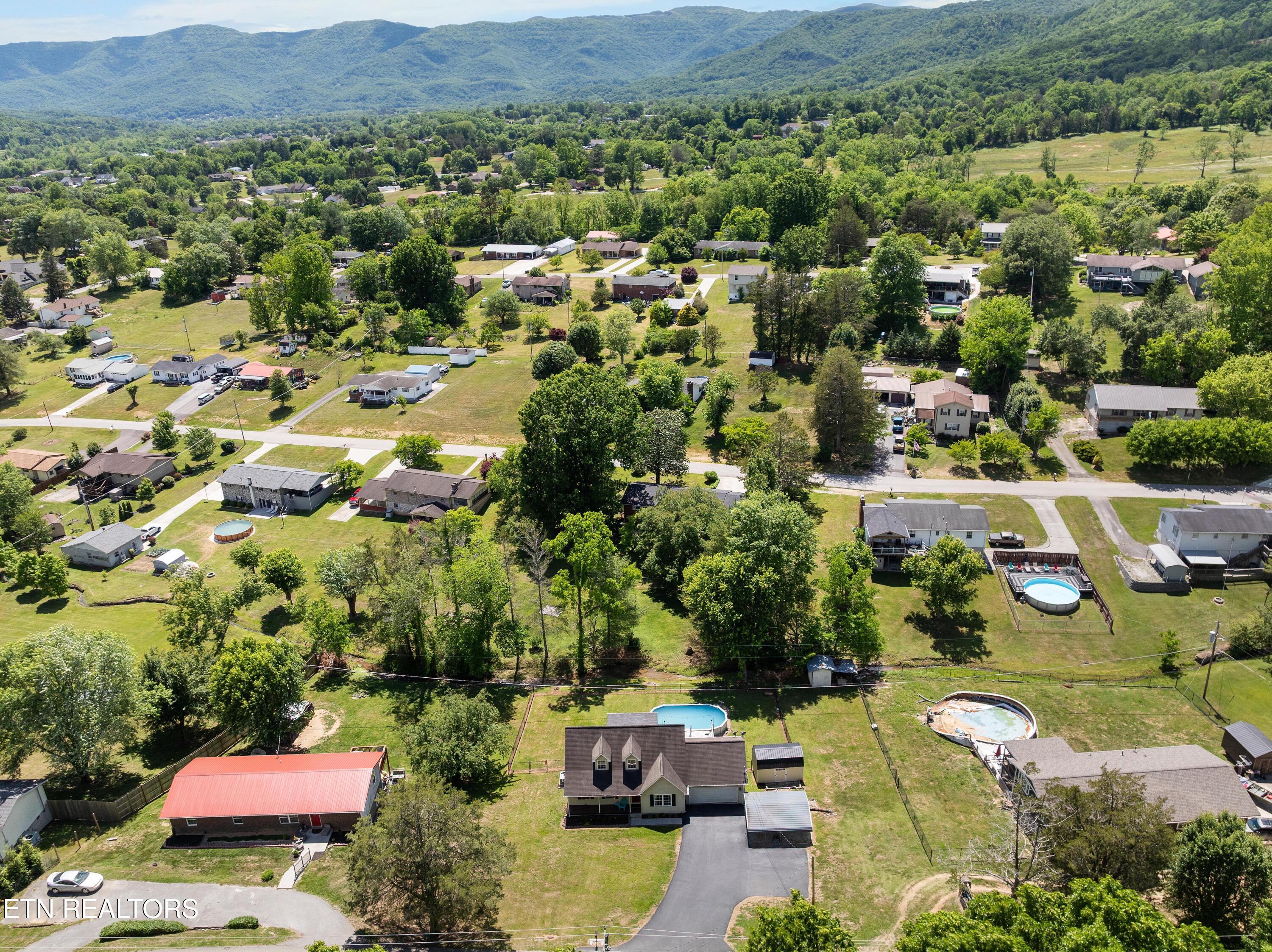 355 Eagle Bluff Road Jacksboro TN 37757