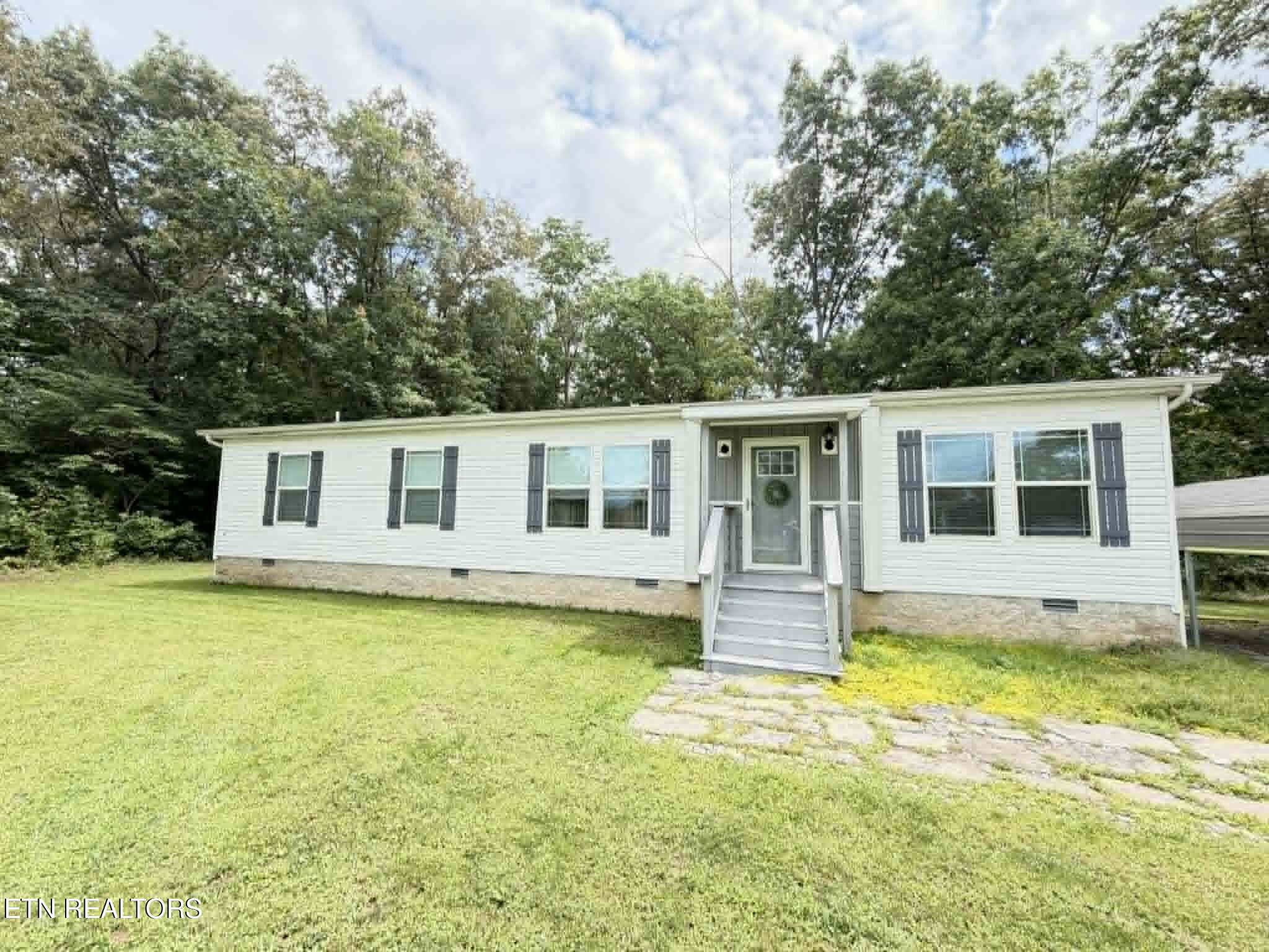 381 Dixon Road Crossville TN 38571