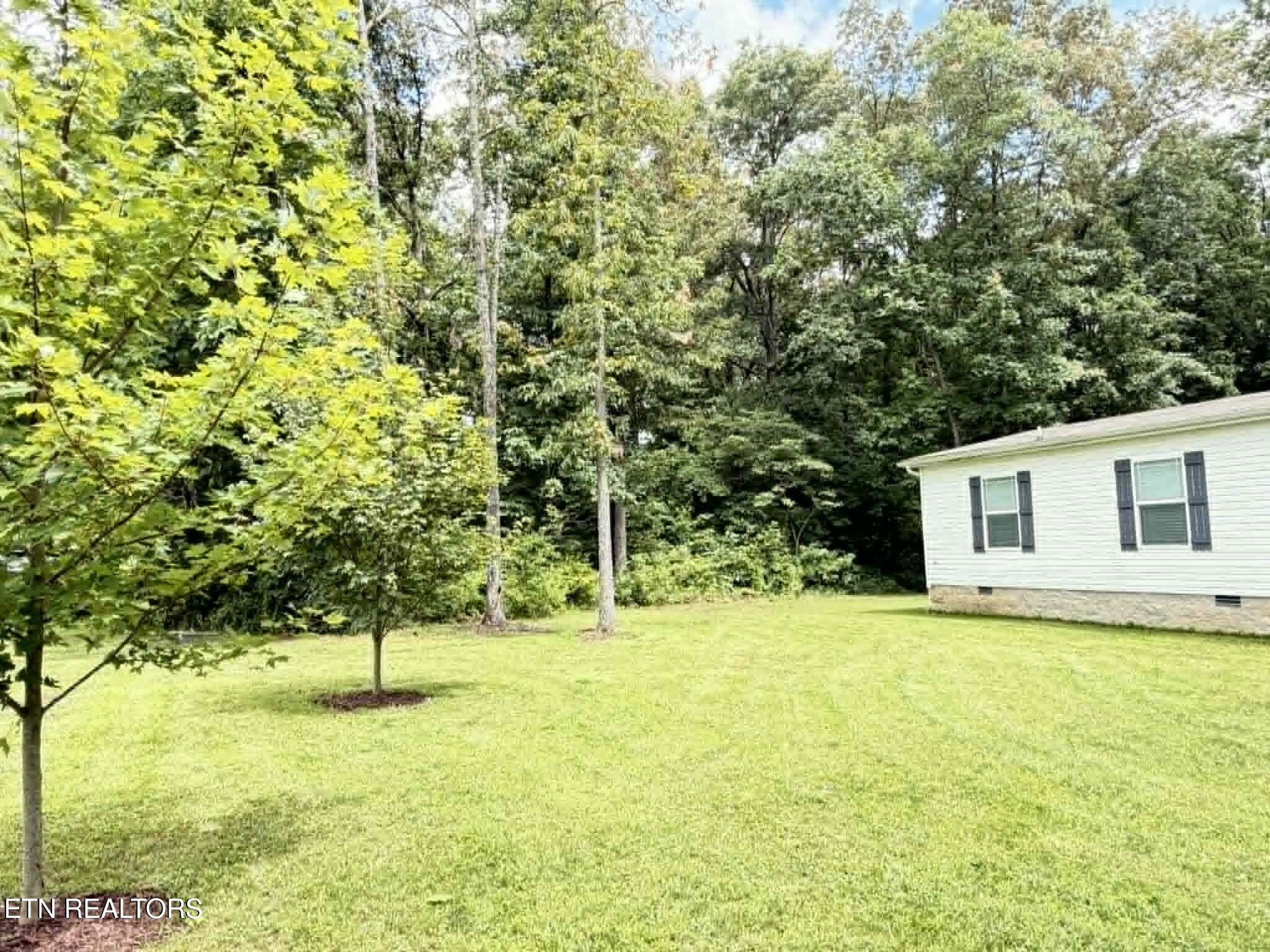 381 Dixon Road Crossville TN 38571