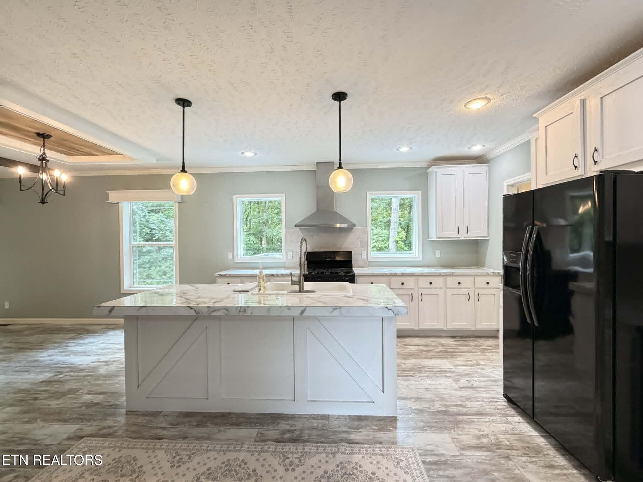381 Dixon Road Crossville TN 38571