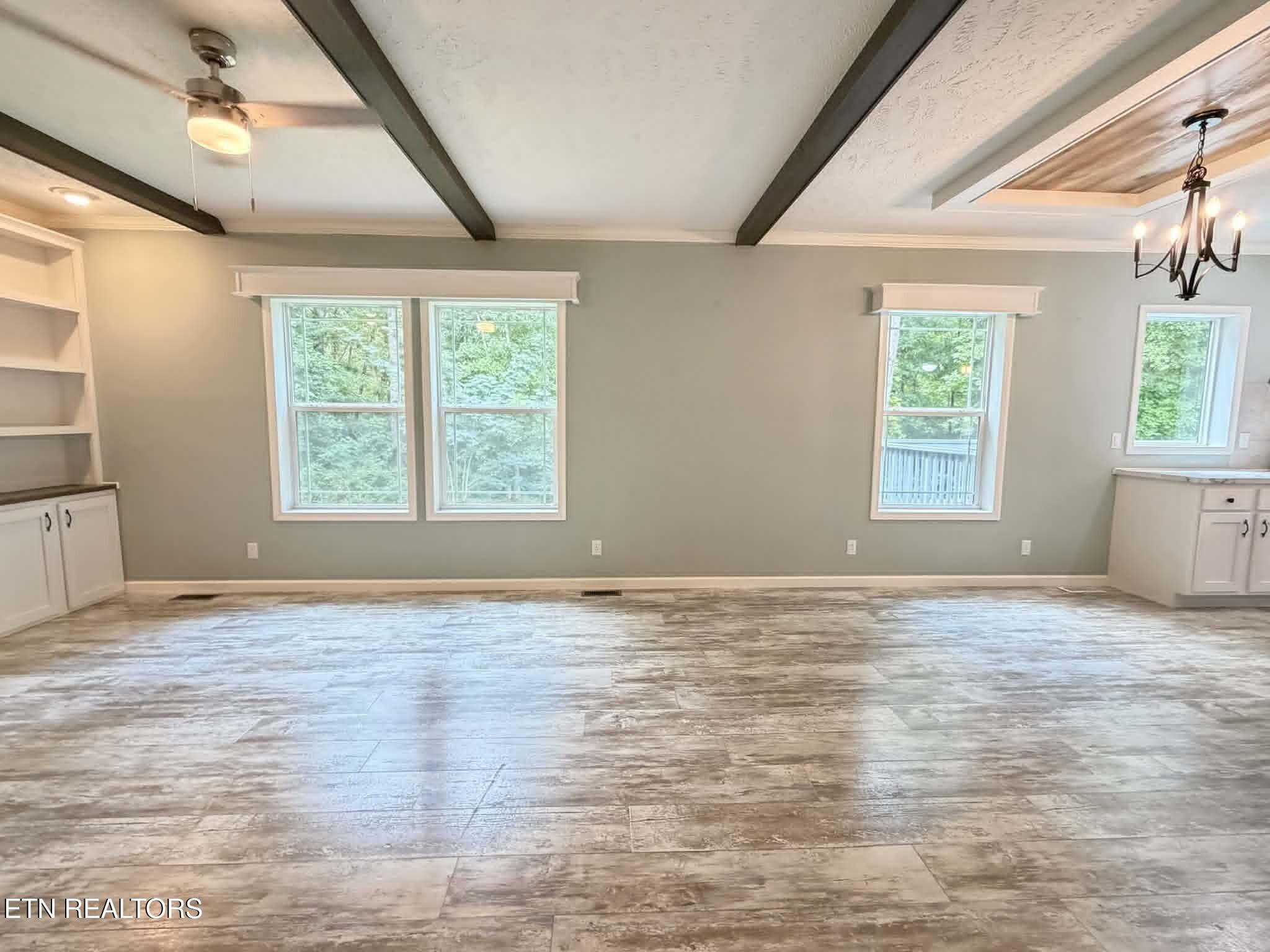 381 Dixon Road Crossville TN 38571