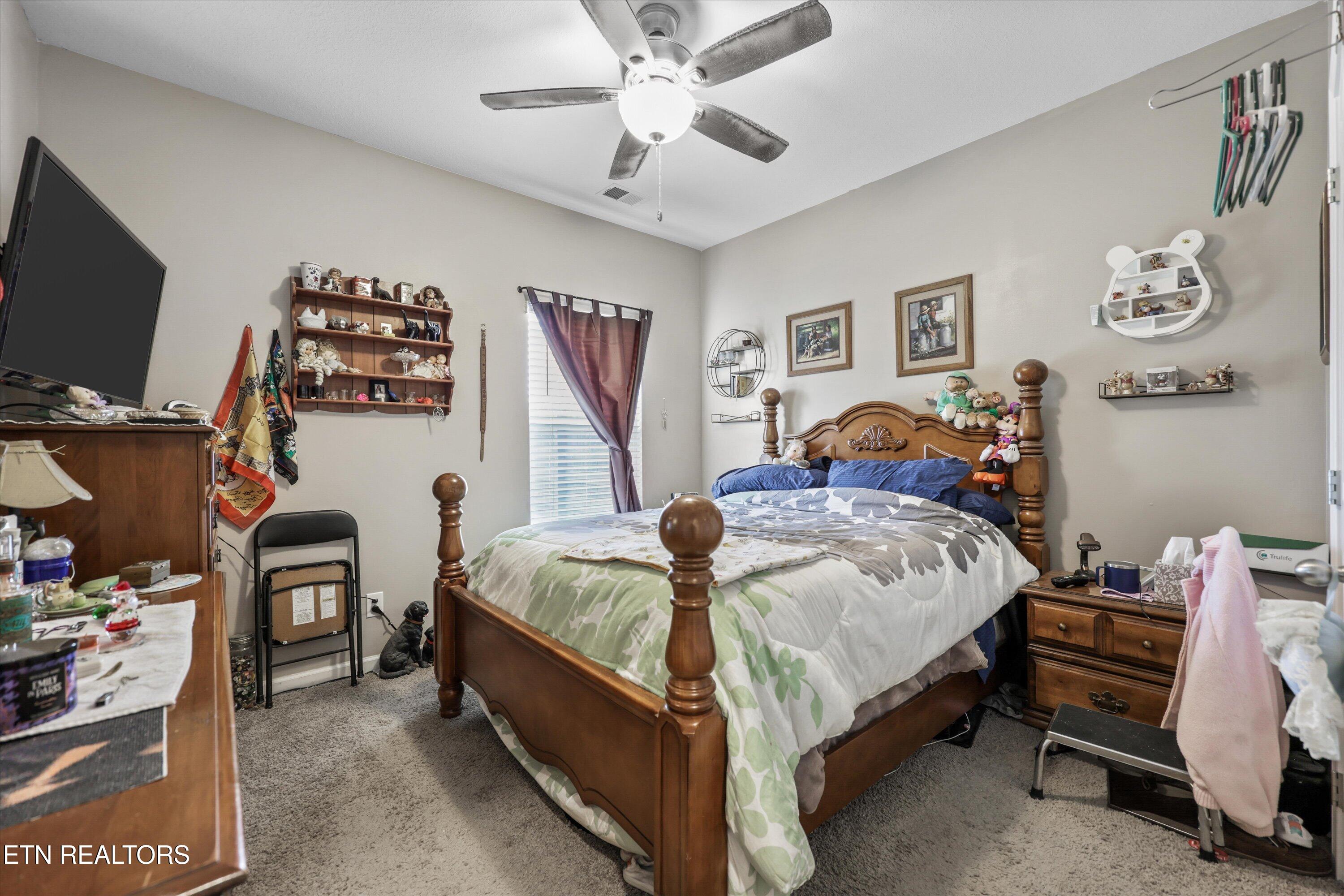8137 Dennis Fox Ln Lane Knoxville TN 37938