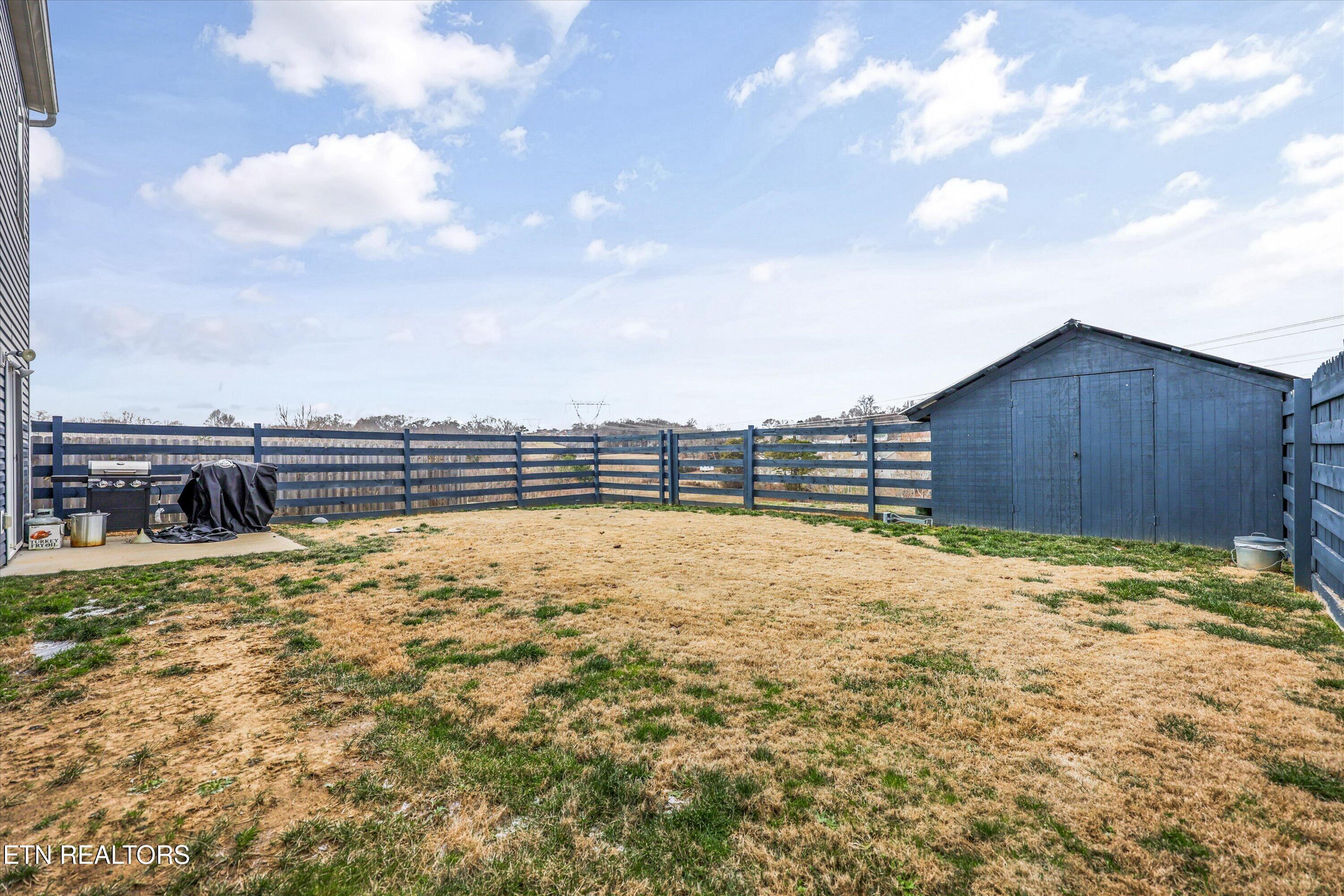 8137 Dennis Fox Ln Lane Knoxville TN 37938
