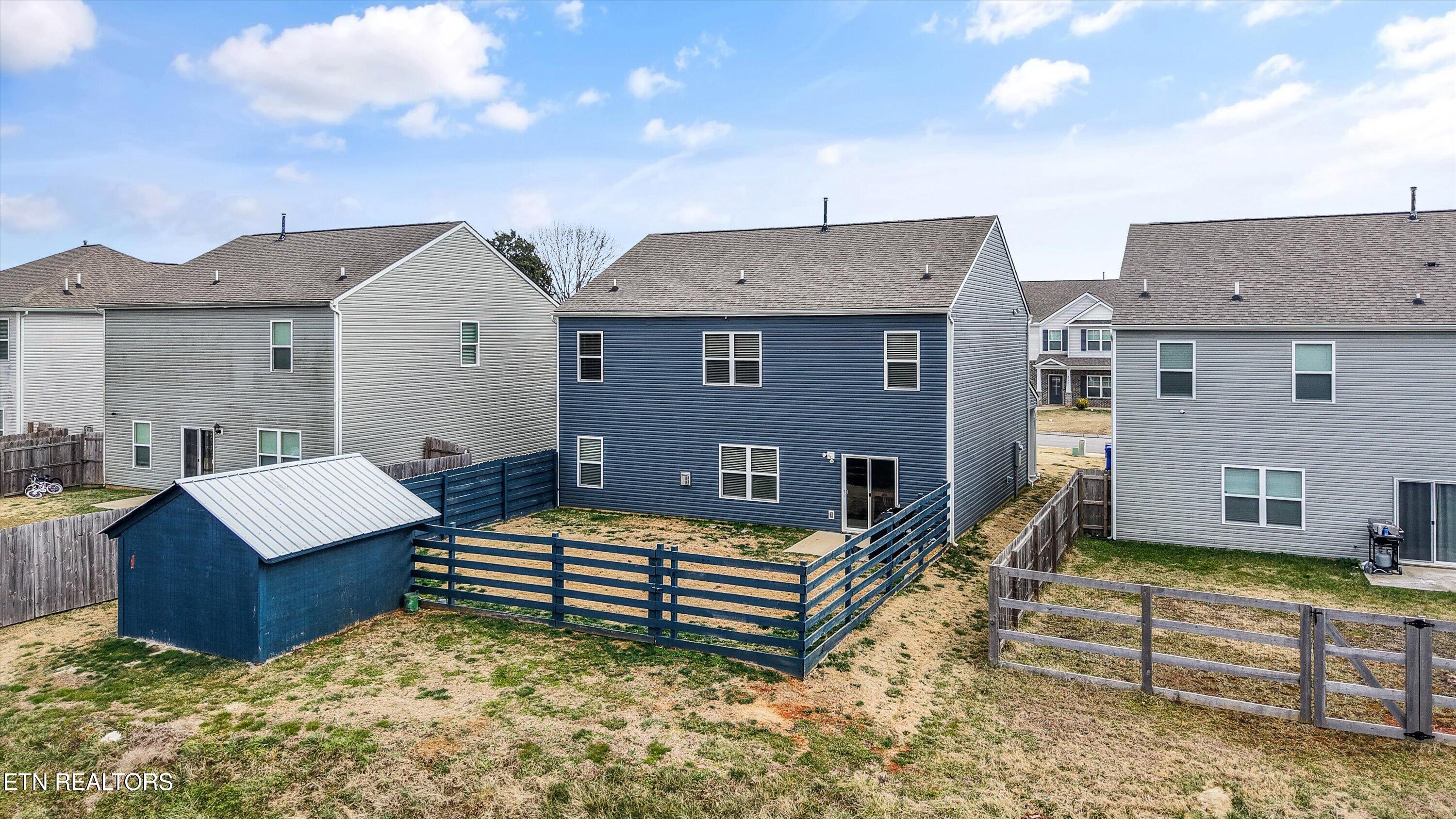 8137 Dennis Fox Ln Lane Knoxville TN 37938