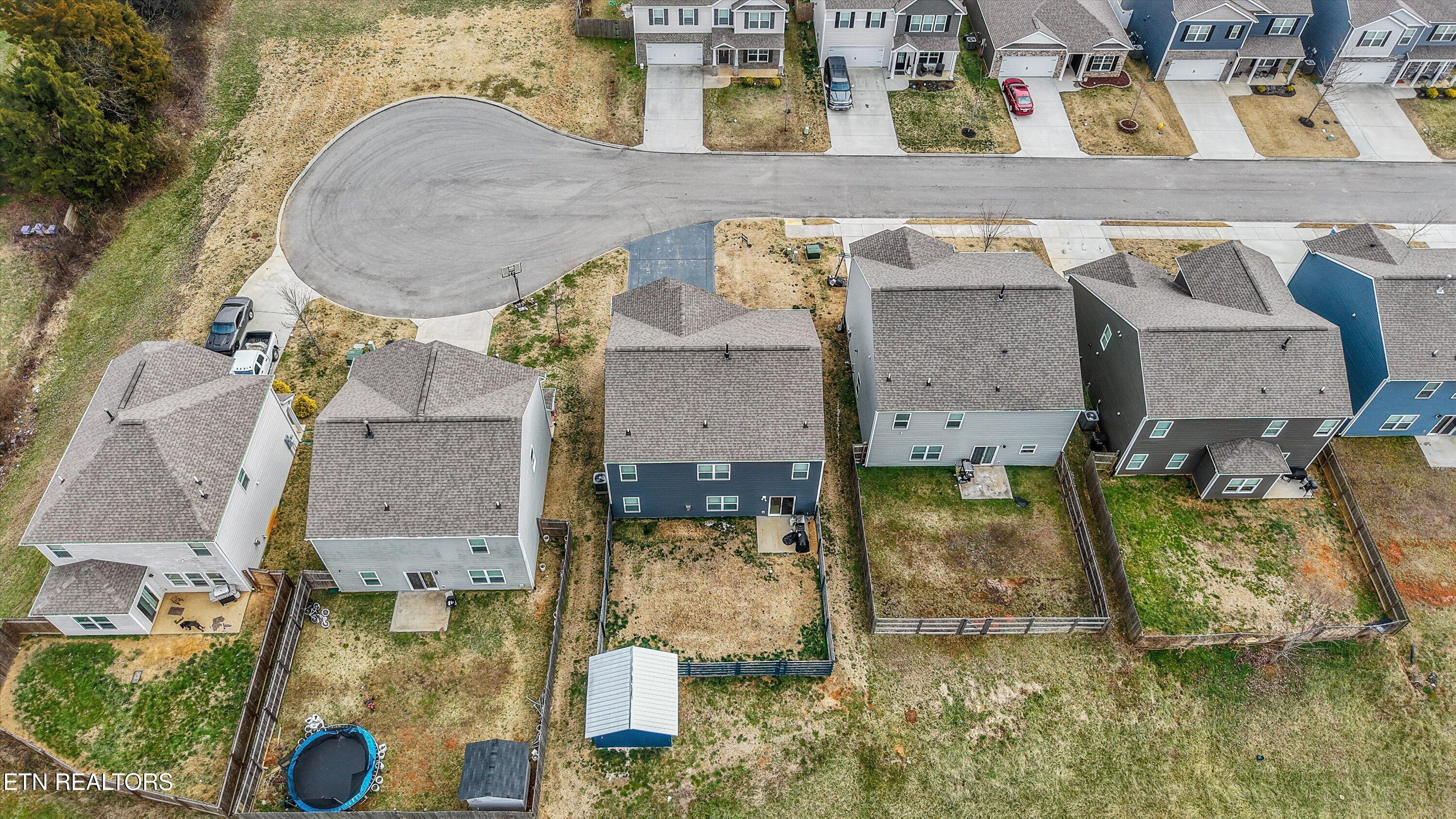 8137 Dennis Fox Ln Lane Knoxville TN 37938