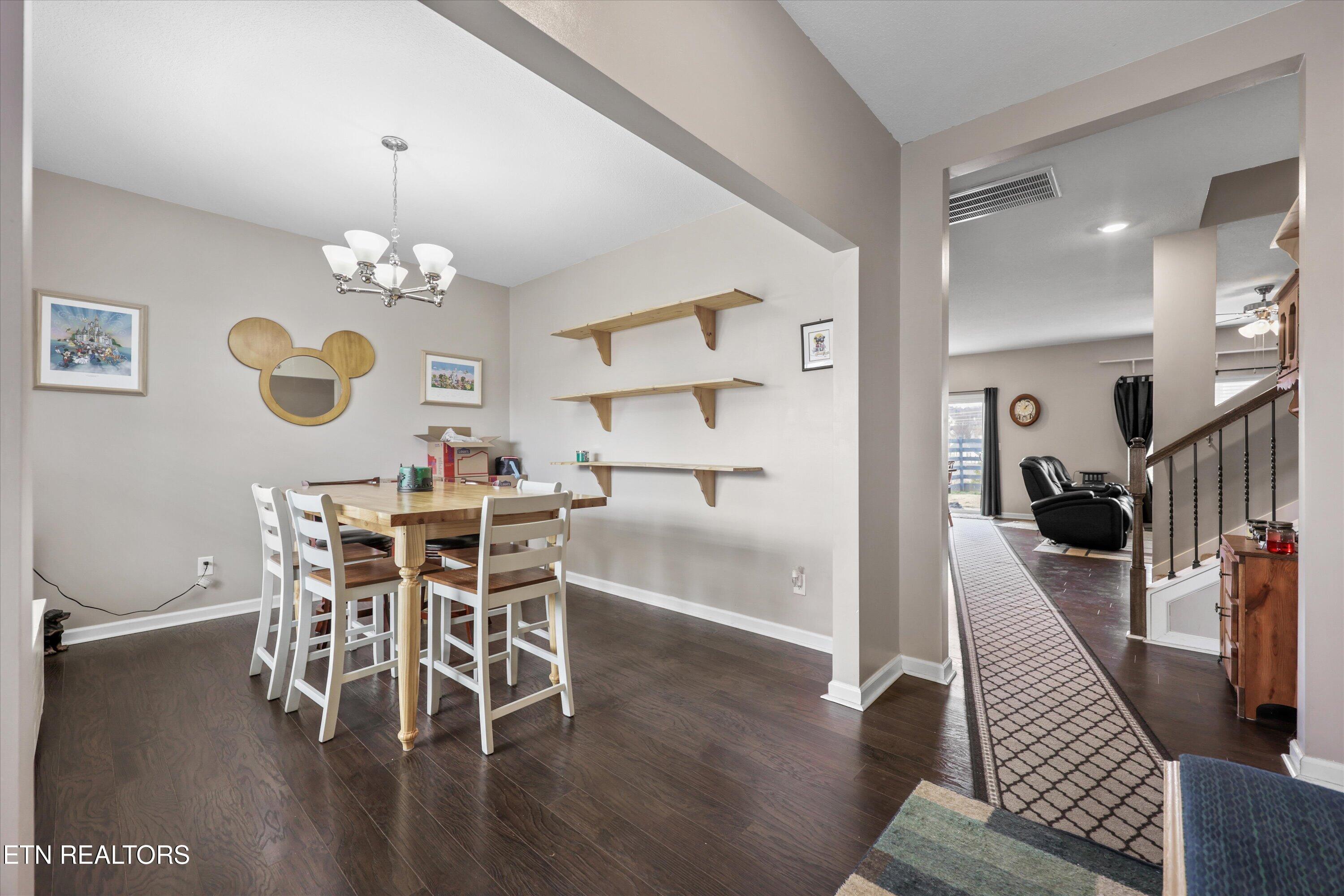 8137 Dennis Fox Ln Lane Knoxville TN 37938