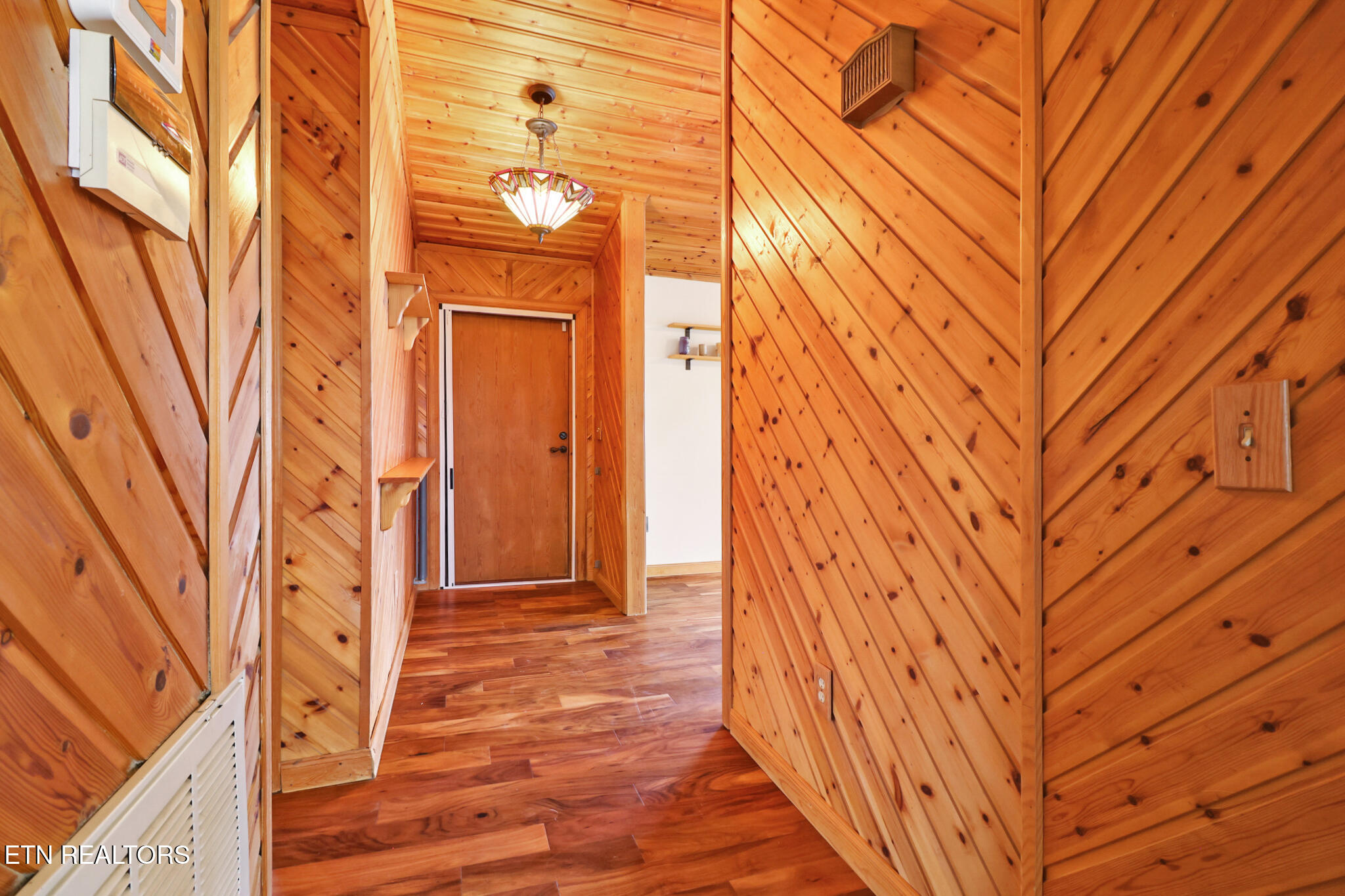 573 Mockingbird Drive Crossville TN 38555