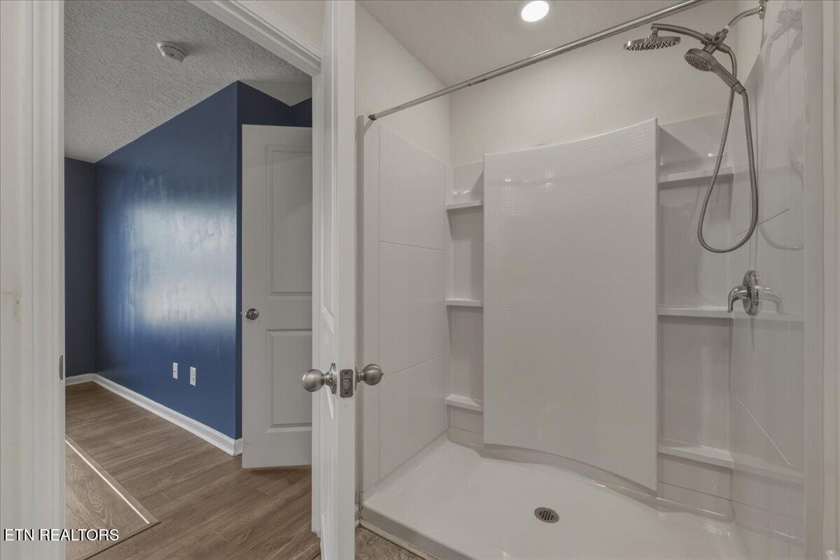 6728 Tall Shadow Lane Knoxville TN 37938