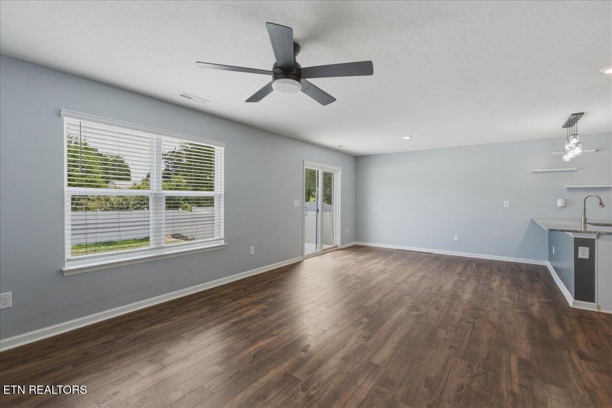 6728 Tall Shadow Lane Knoxville TN 37938