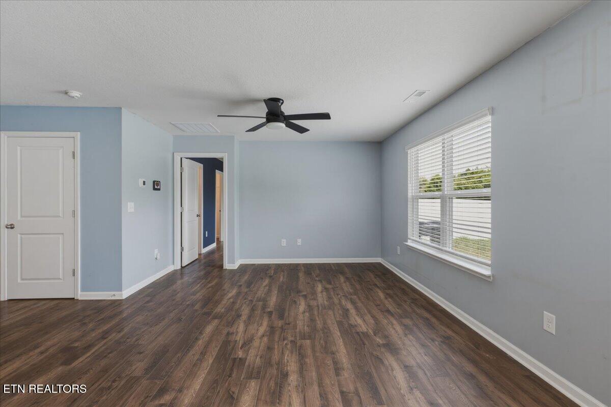6728 Tall Shadow Lane Knoxville TN 37938