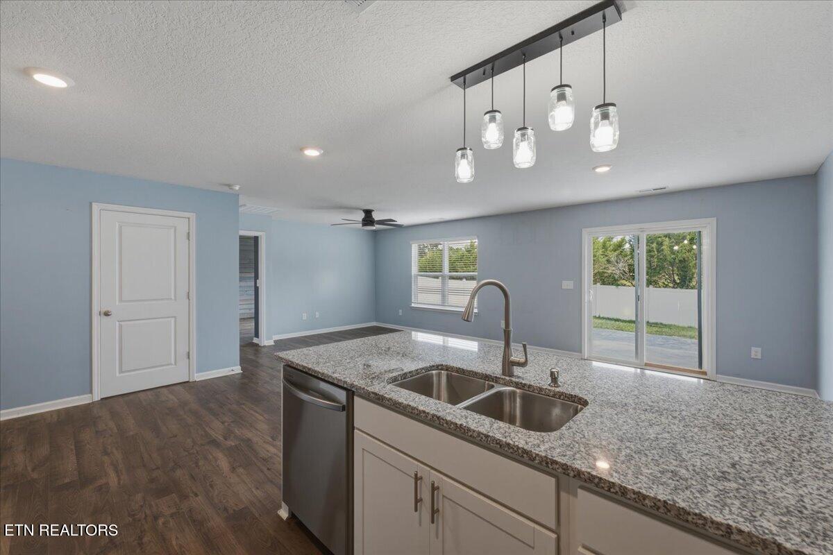 6728 Tall Shadow Lane Knoxville TN 37938