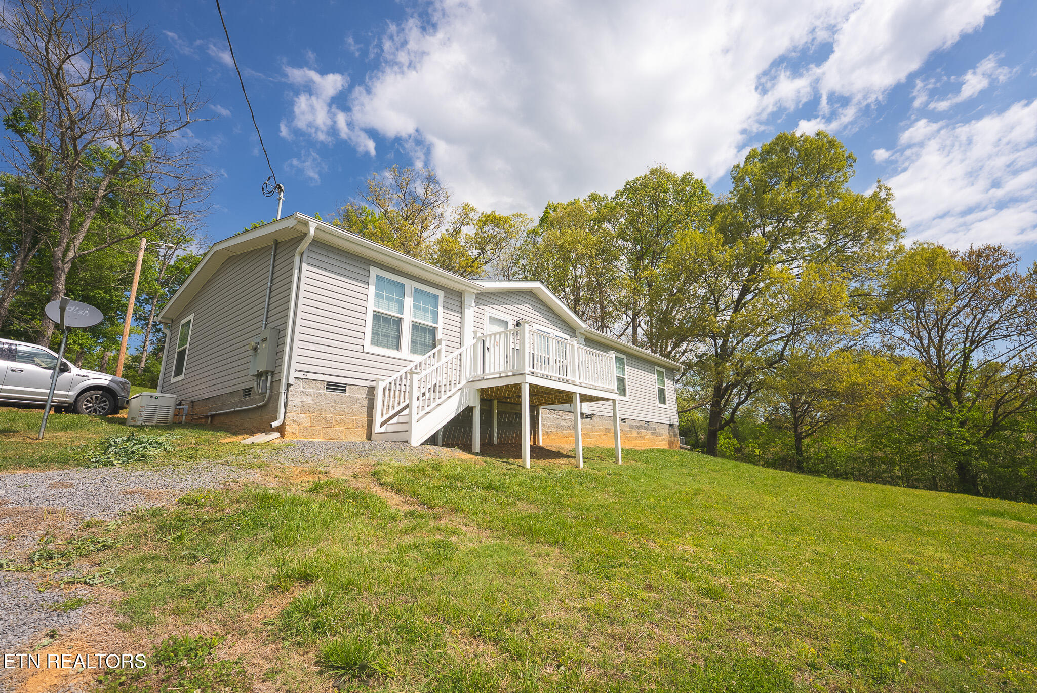 152 Keisling Road Bybee TN 37713