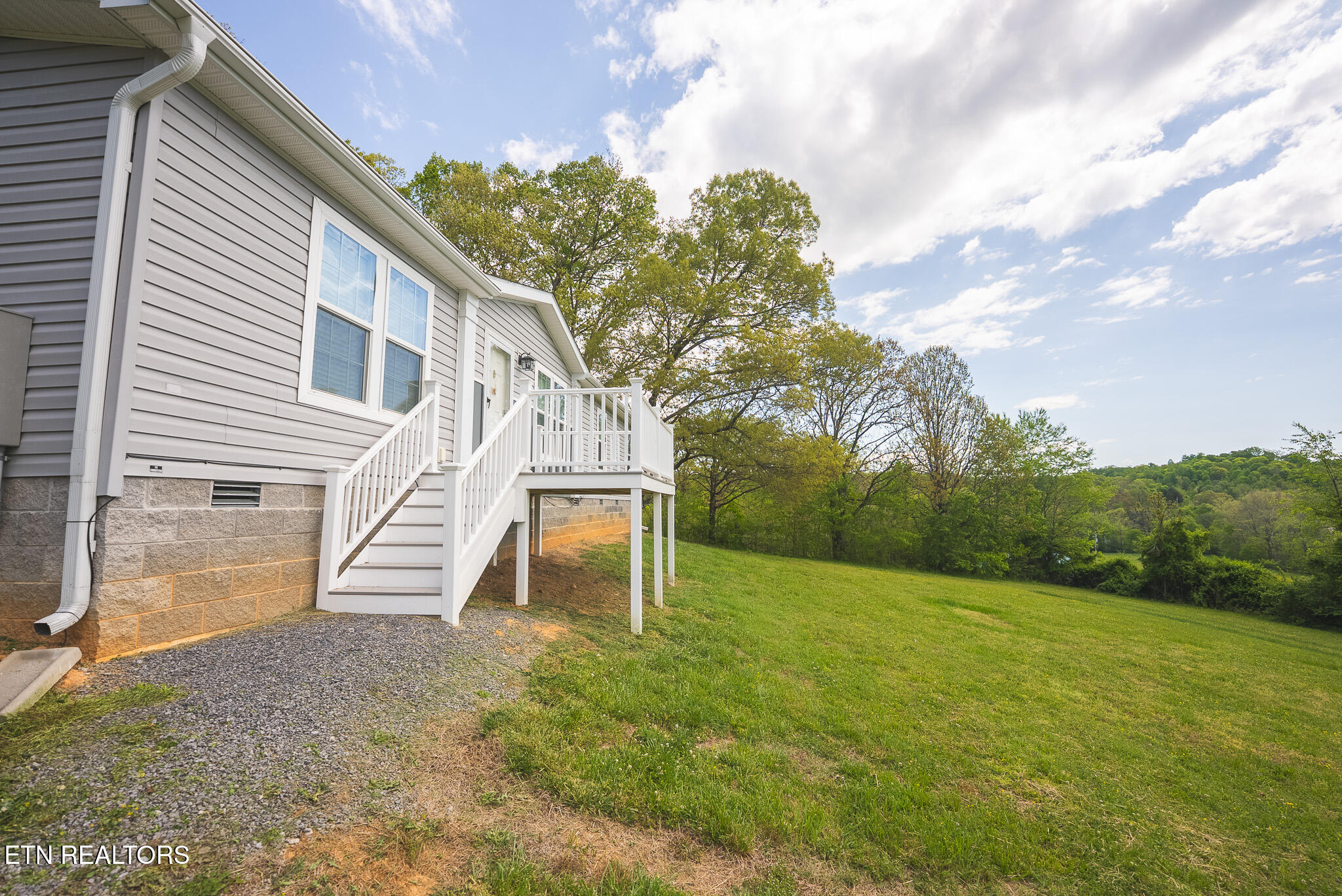 152 Keisling Road Bybee TN 37713