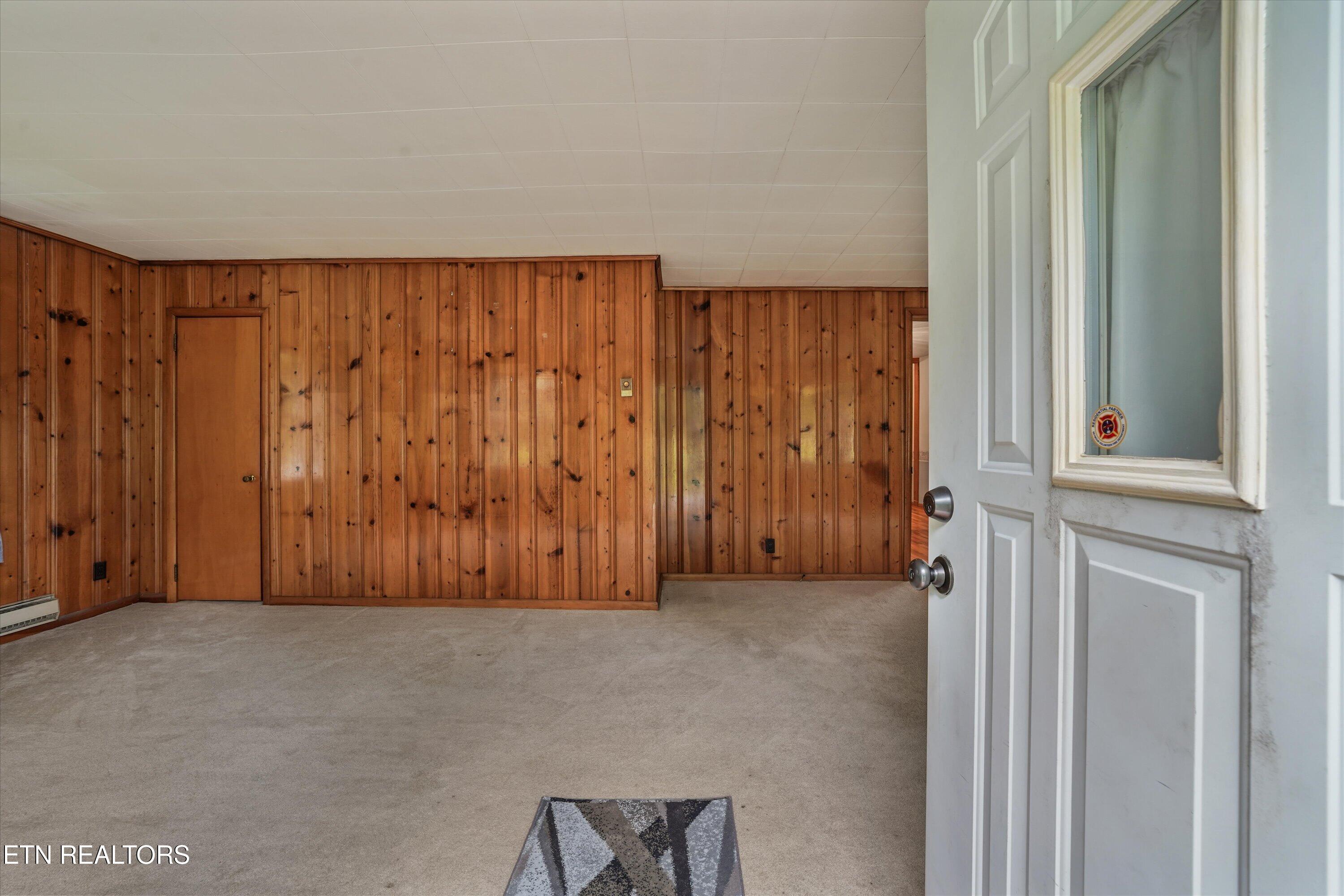 6451 Sevierville Pike Knoxville TN 37920