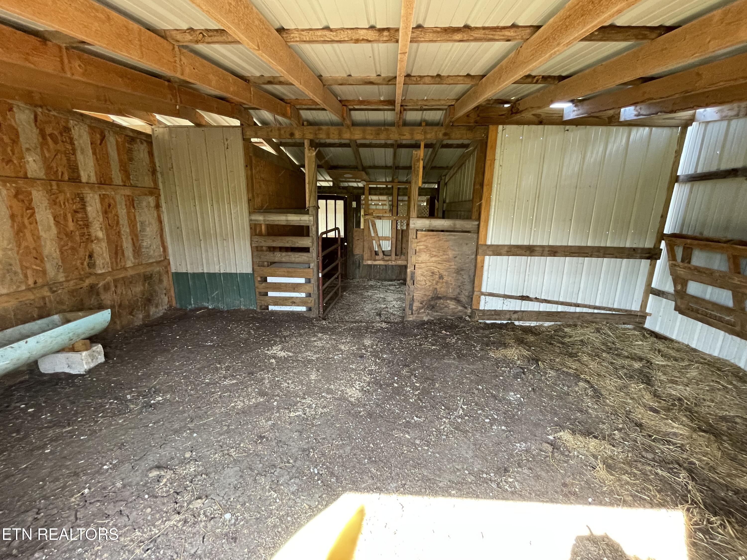 1951 Hall Road Clarkrange TN 38553