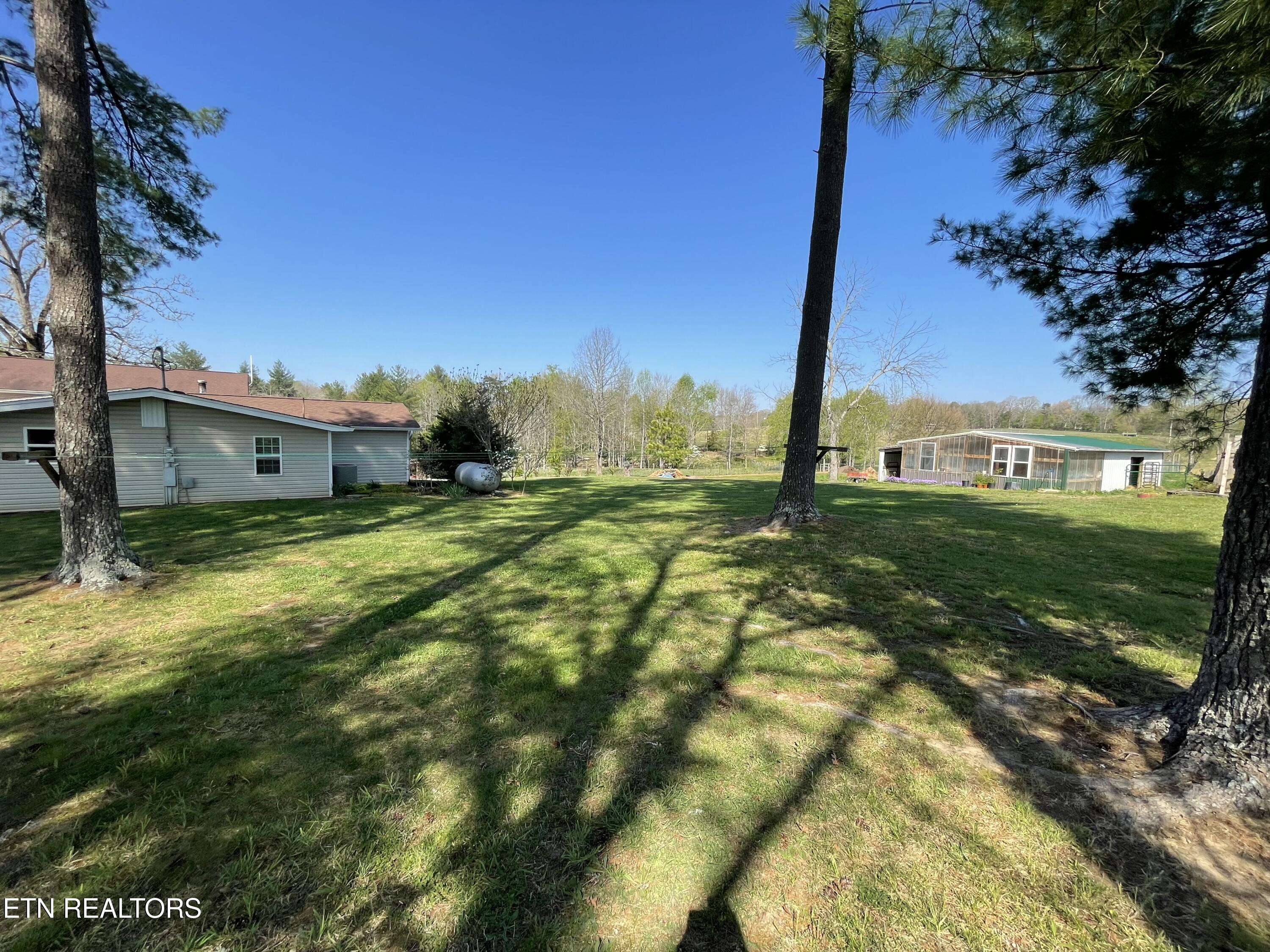 1951 Hall Road Clarkrange TN 38553