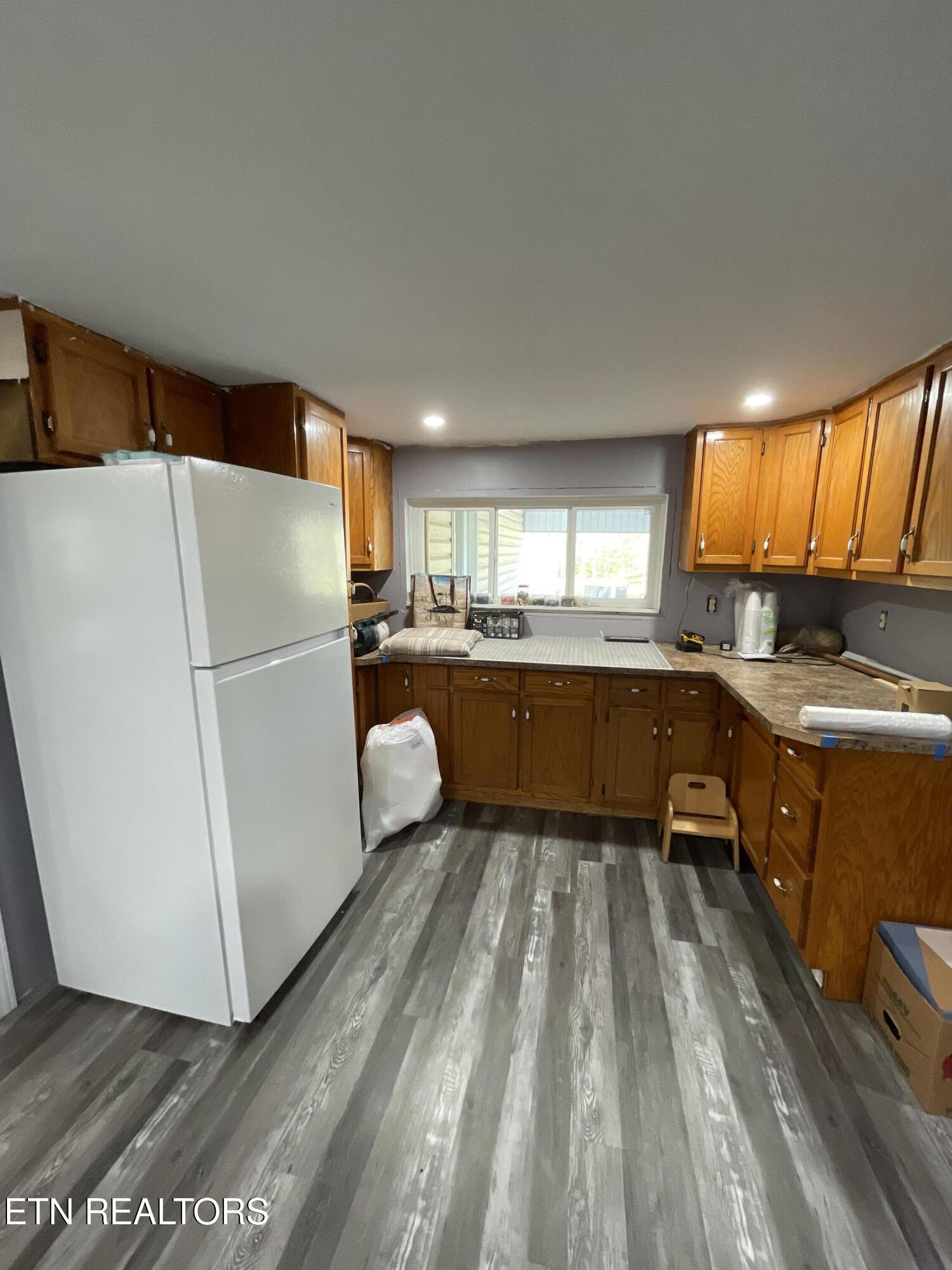 1951 Hall Road Clarkrange TN 38553