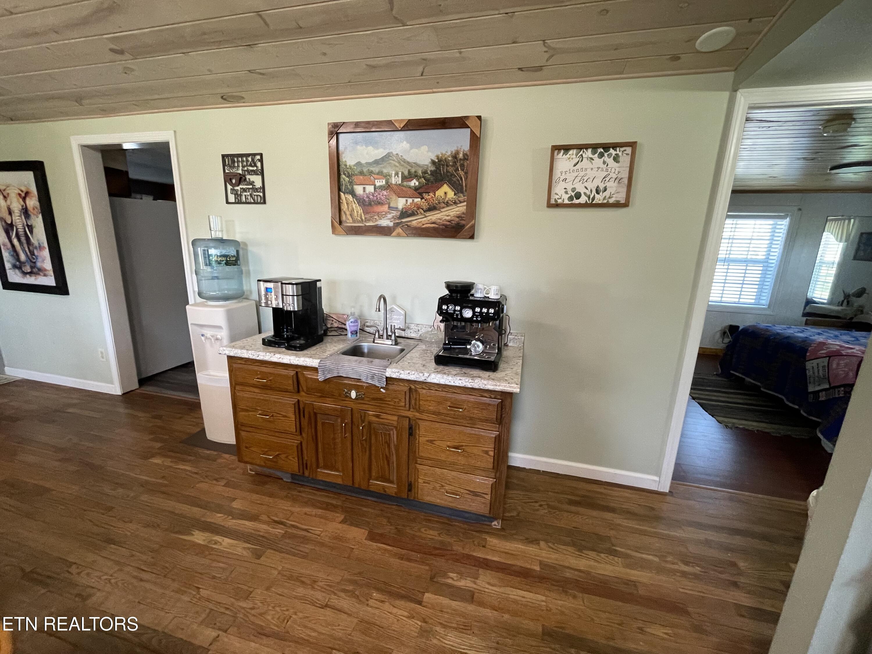 1951 Hall Road Clarkrange TN 38553