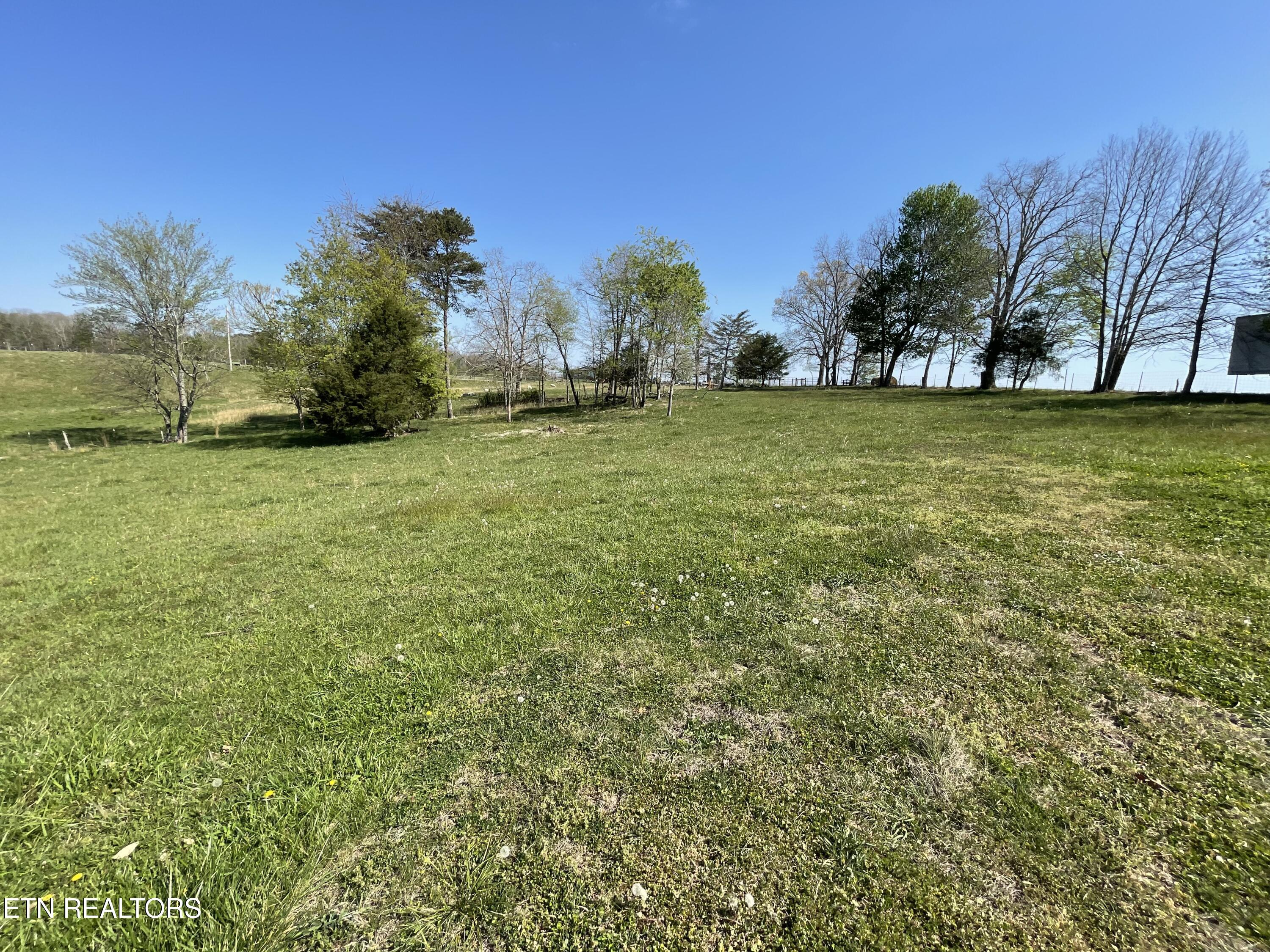 1951 Hall Road Clarkrange TN 38553