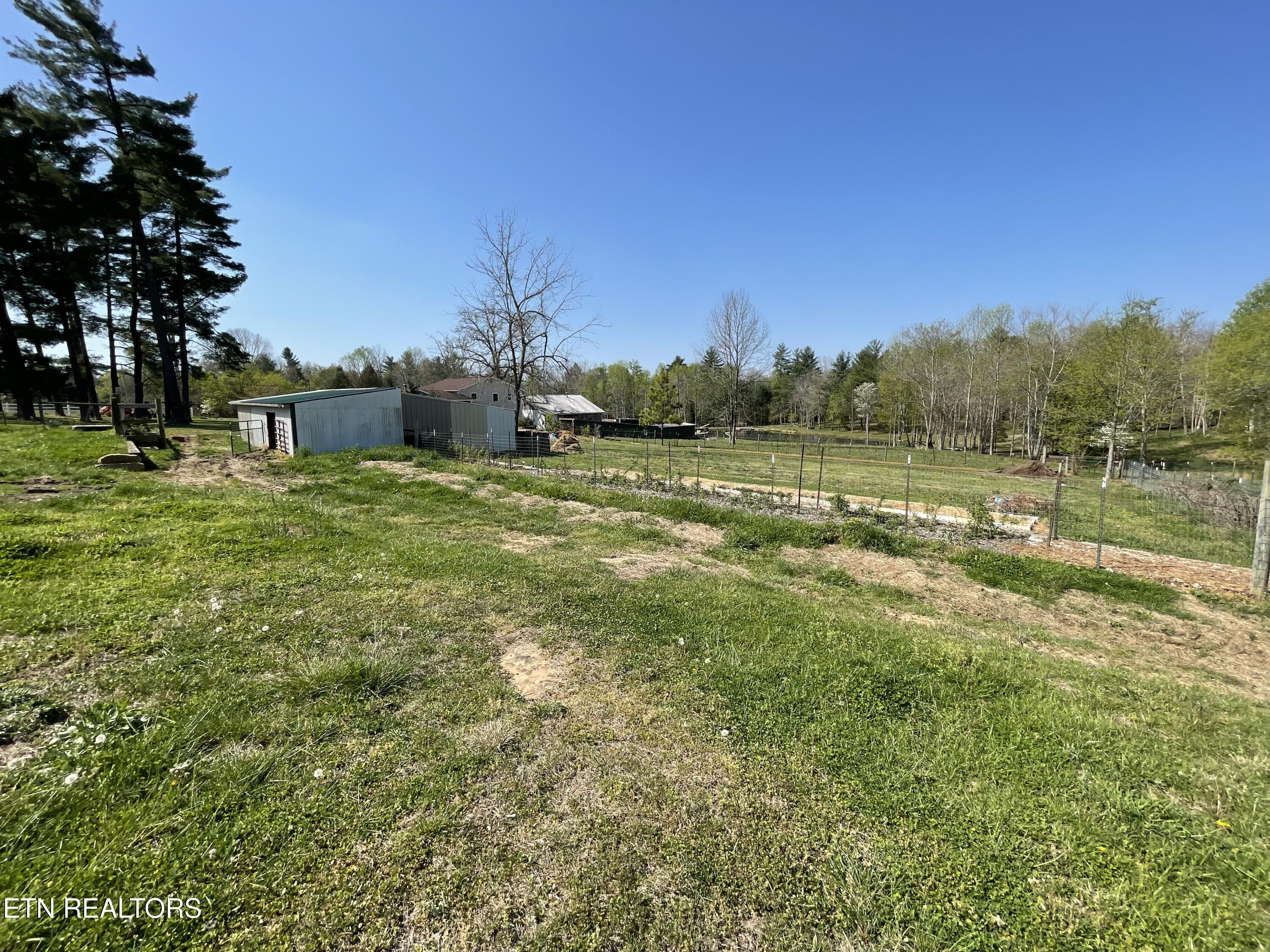 1951 Hall Road Clarkrange TN 38553