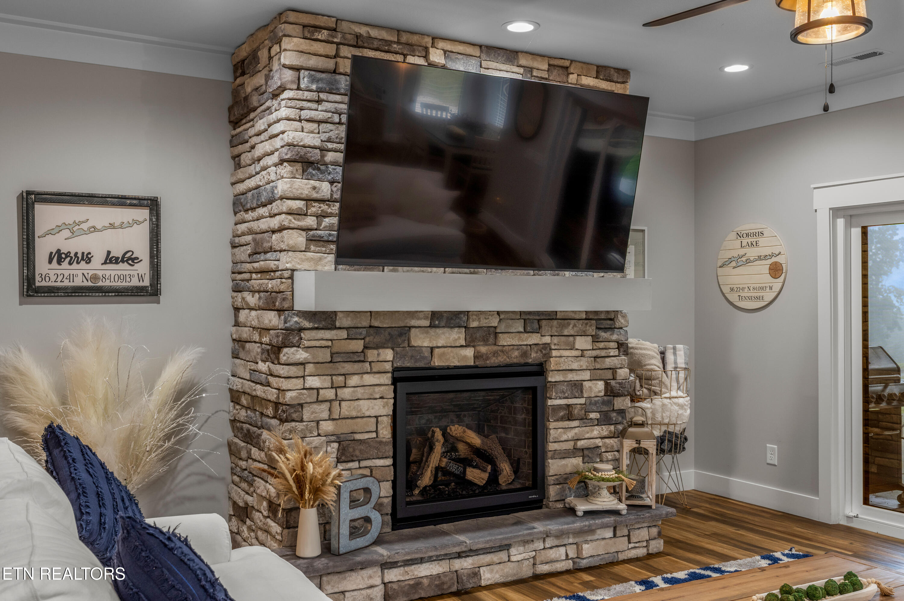 105 Top Sail Court Andersonville TN 37705