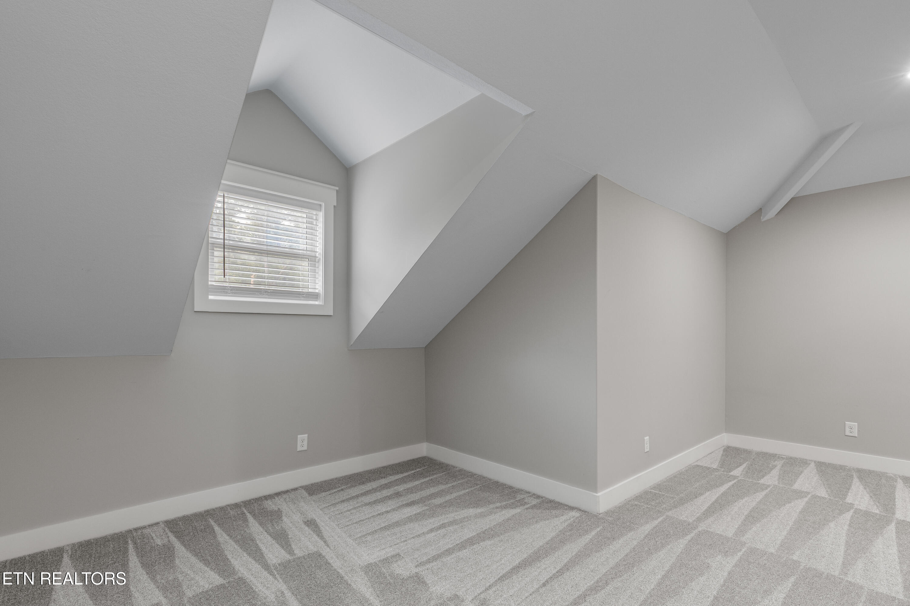 105 Top Sail Court Andersonville TN 37705