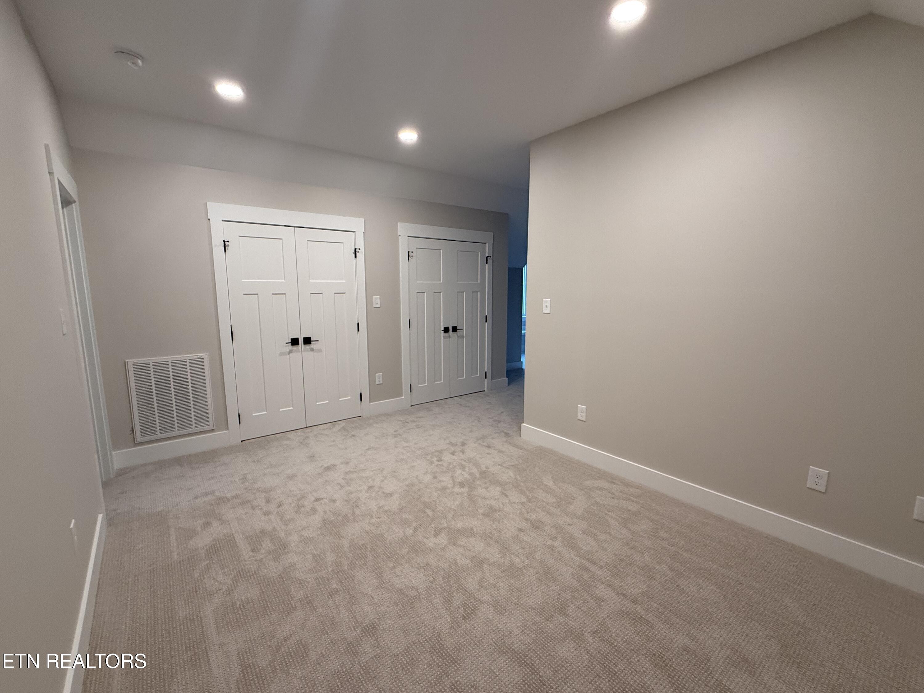 77 Royal Troon Circle Oak Ridge TN 37830