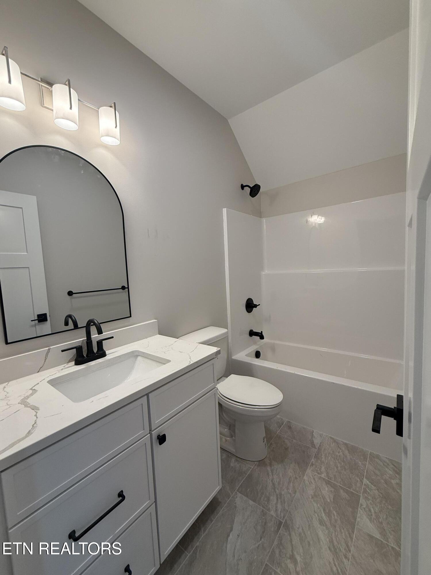 77 Royal Troon Circle Oak Ridge TN 37830