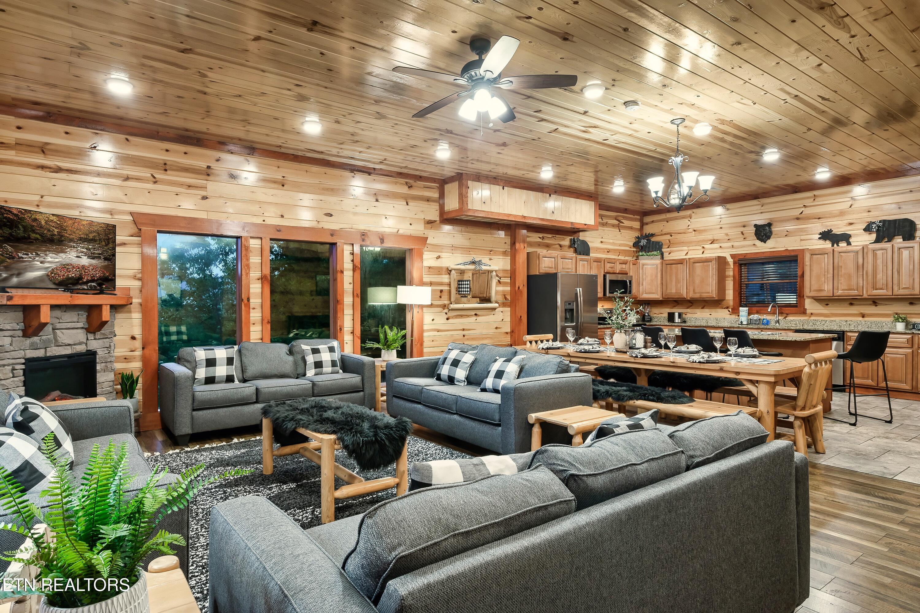 2303 Boulder Way Sevierville TN 37862