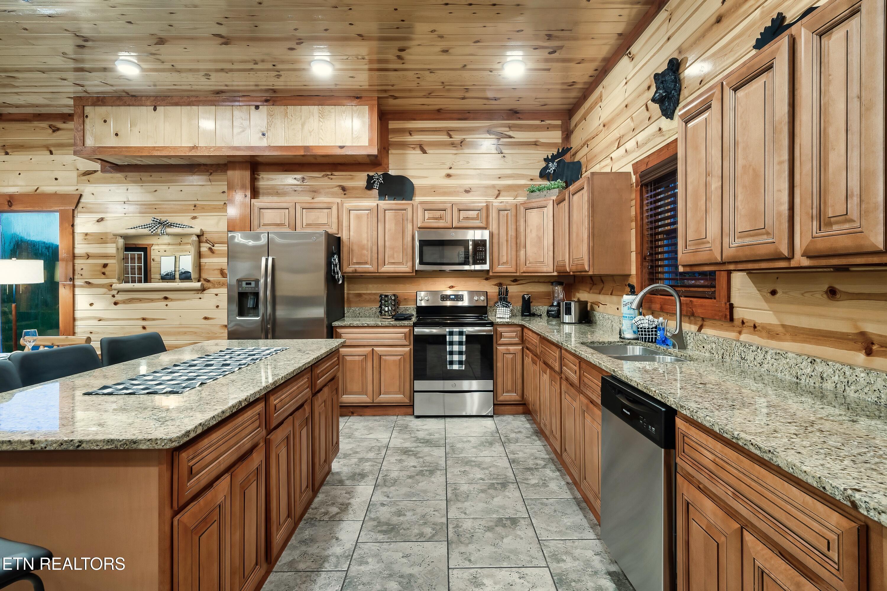 2303 Boulder Way Sevierville TN 37862
