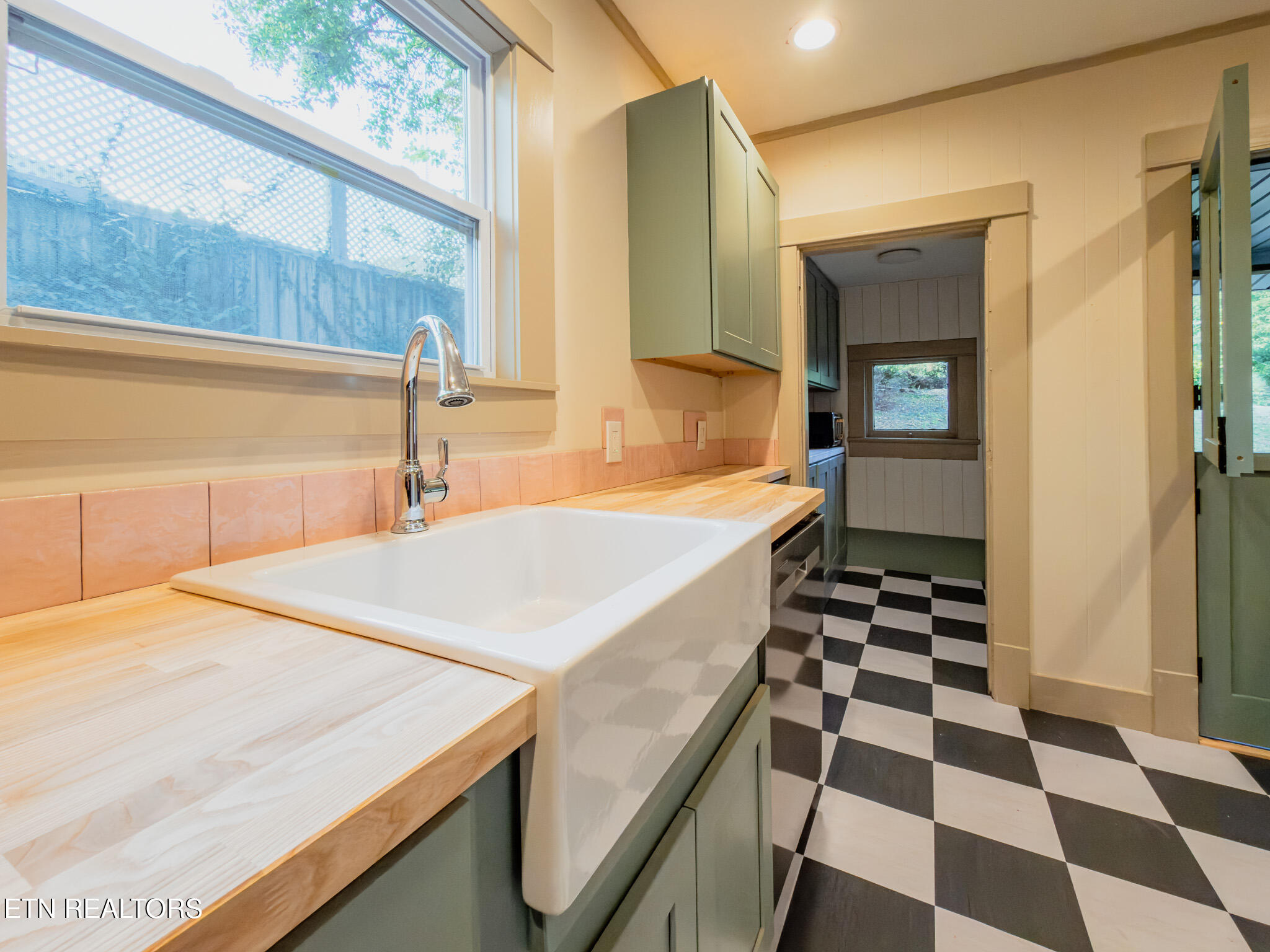 519 Watauga Avenue Knoxville TN 37917