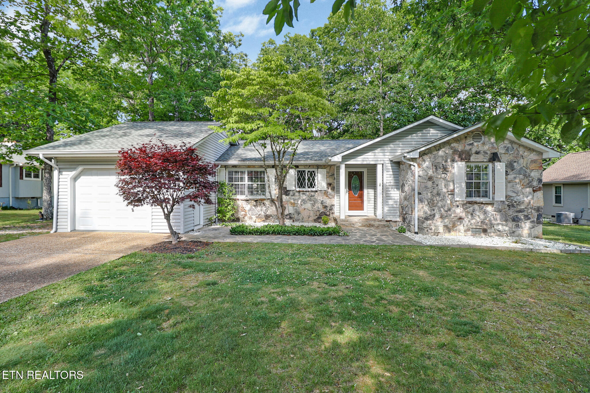 131 Berkshire Loop Crossville TN 38558