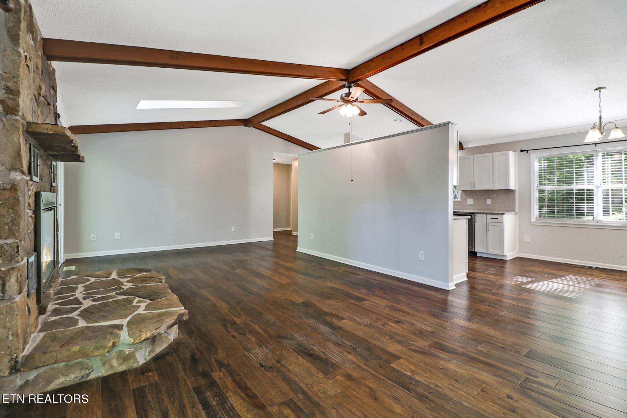 131 Berkshire Loop Crossville TN 38558